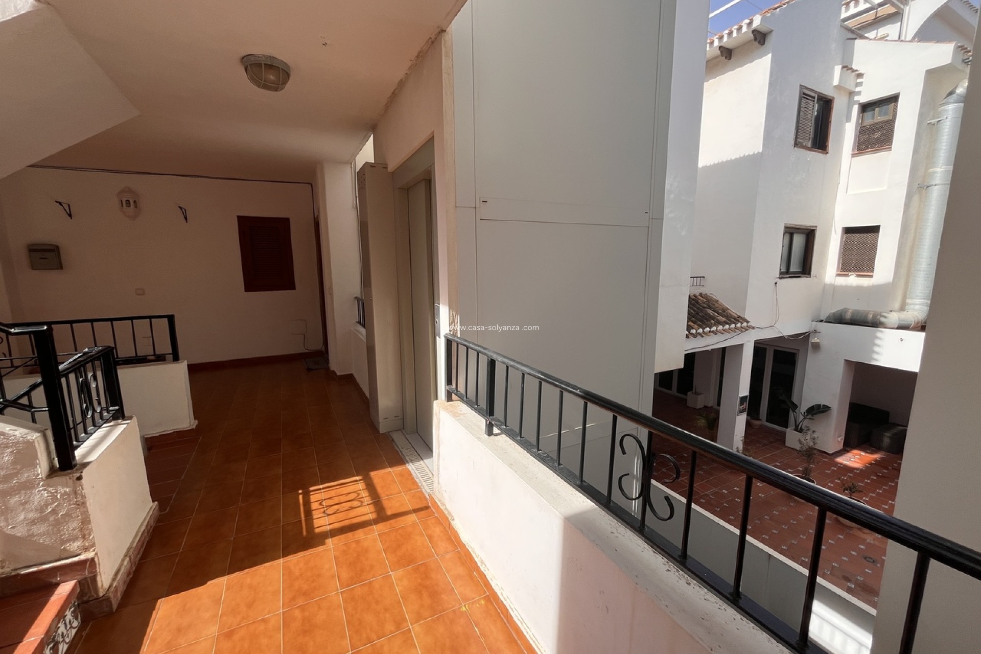 Resale - Apartment / flat - Villamartin - Costa Blanca