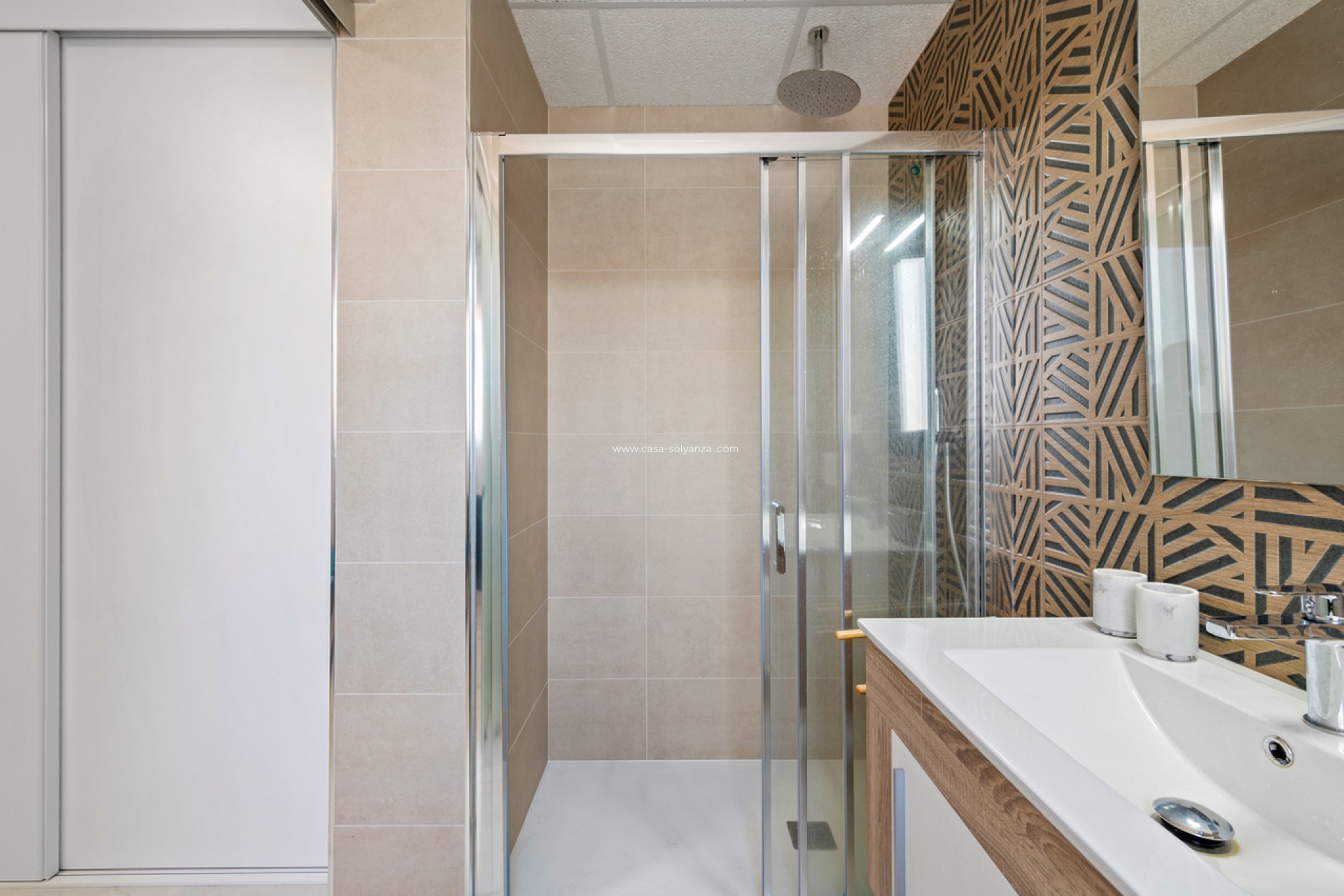 Resale - Apartment / flat - Villamartin - Costa Blanca