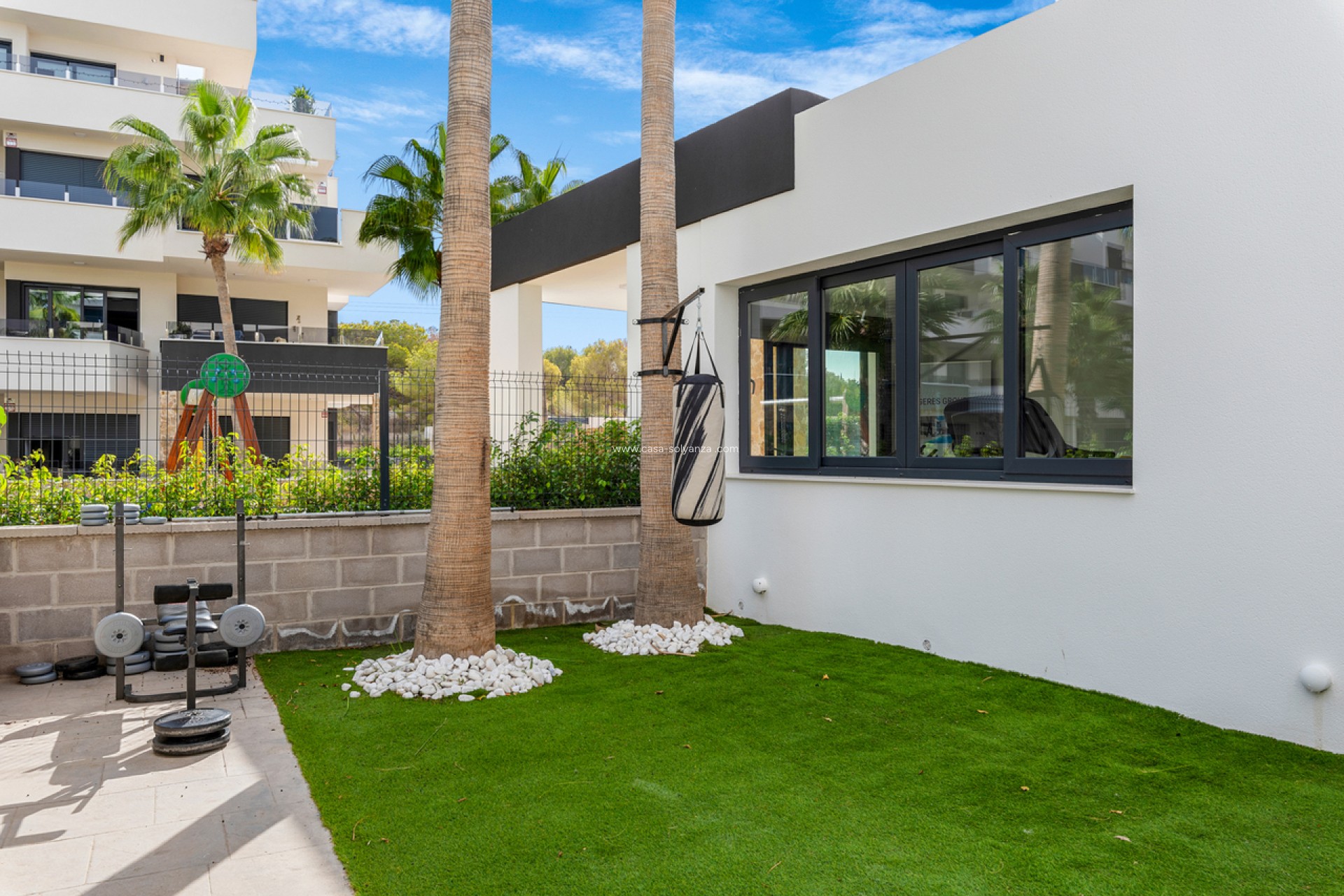 Resale - Apartment / flat - Villamartin - Costa Blanca