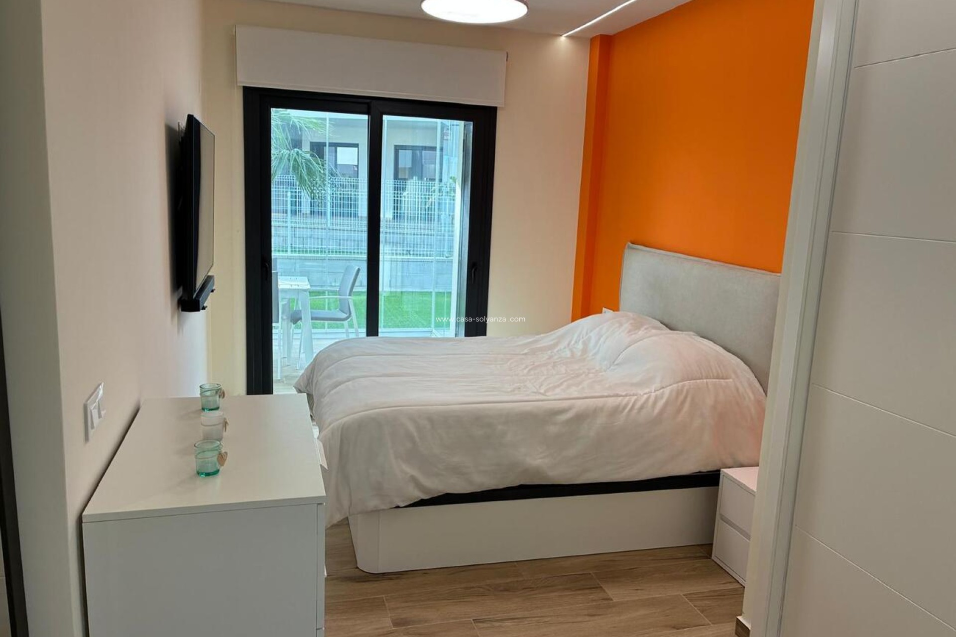 Resale - Apartment / flat - Villamartin - Costa Blanca