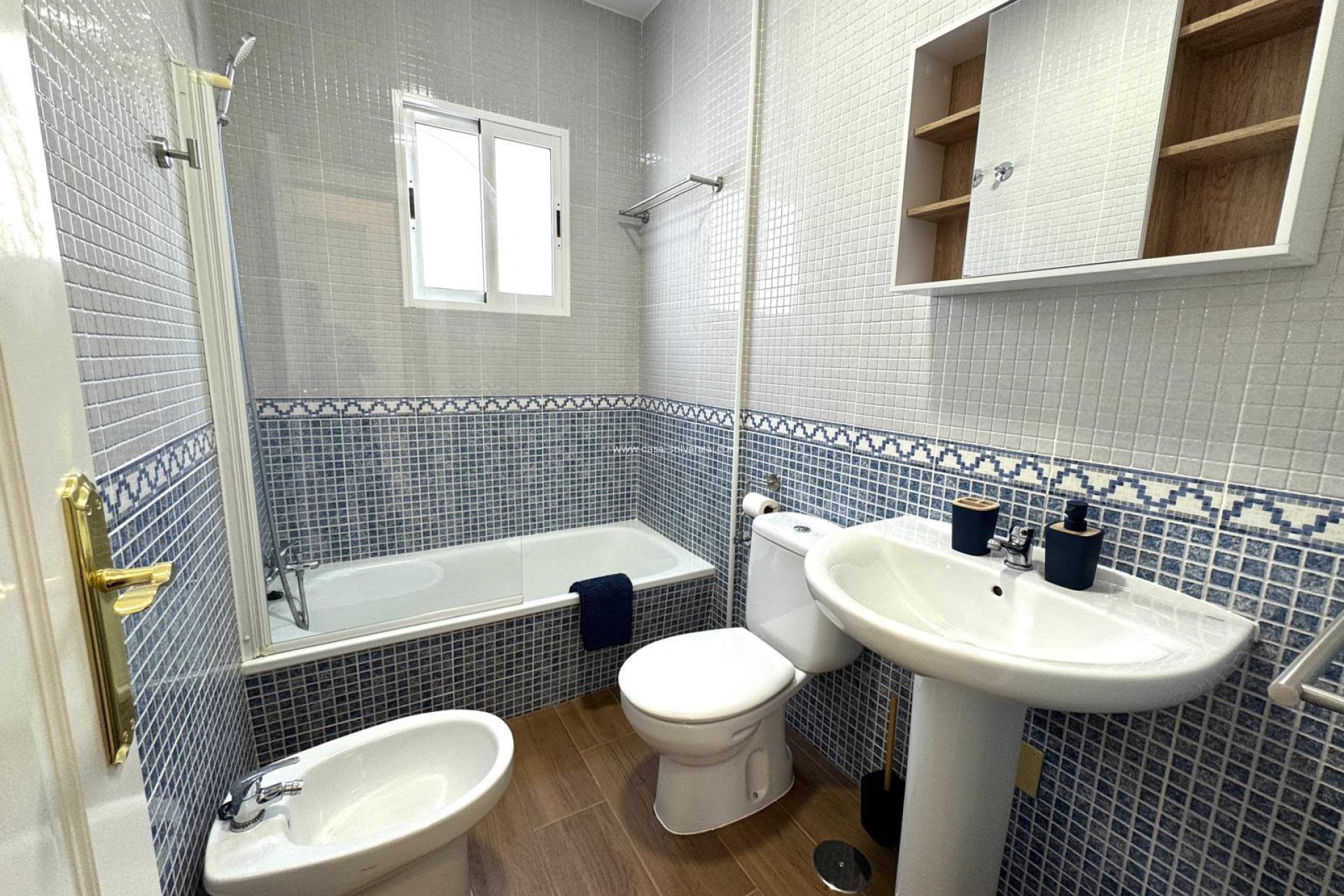 Resale - Apartment / flat - Villamartin - Costa Blanca