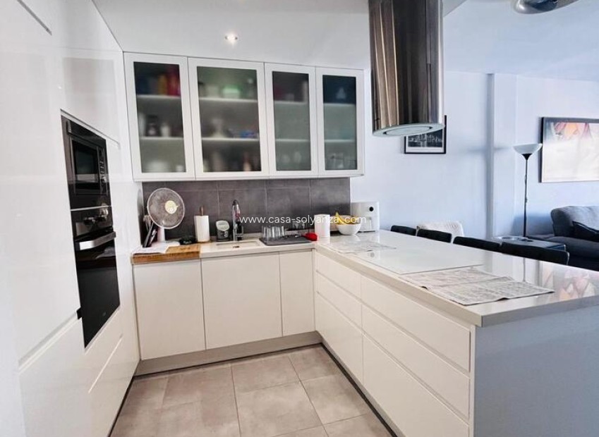 Resale - Apartment / flat - Villamartin - Costa Blanca