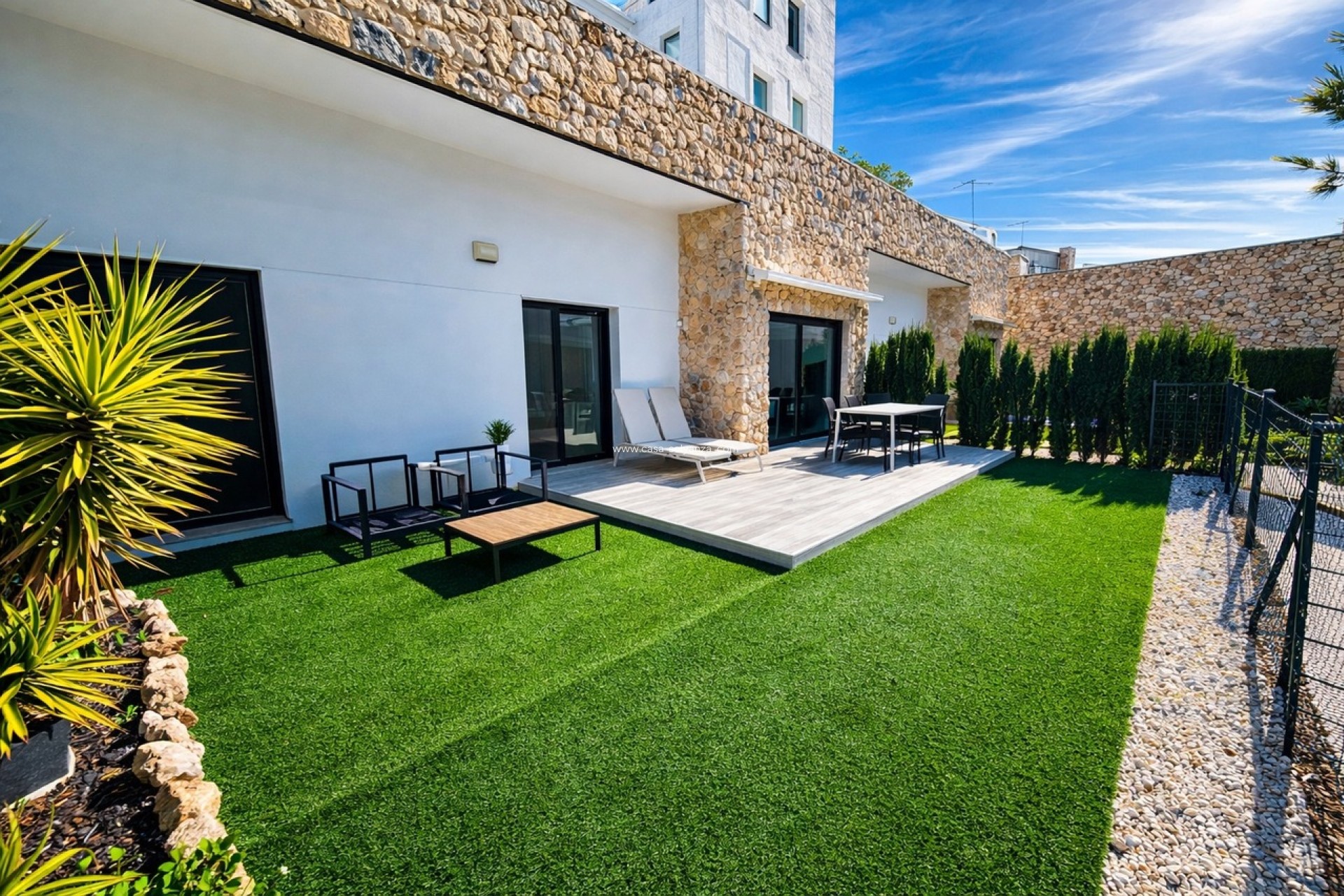 Resale - Apartment / flat - Villamartin - Costa Blanca