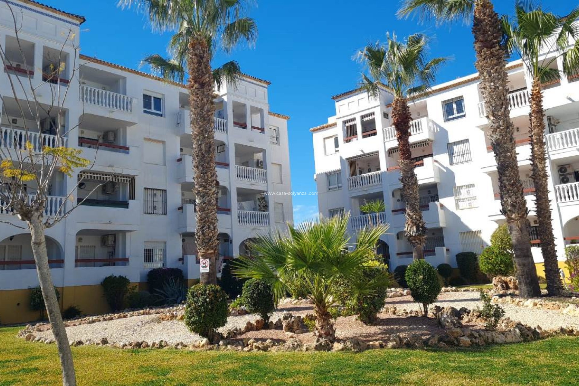 Resale - Apartment / flat - Villamartin - Costa Blanca