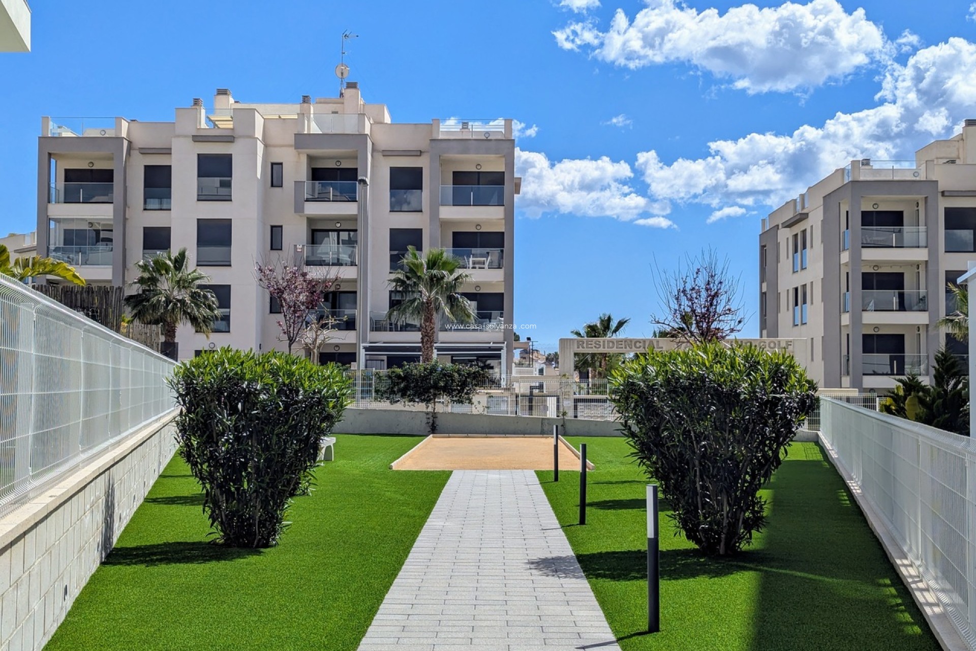 Resale - Apartment / flat - Villamartin - Costa Blanca
