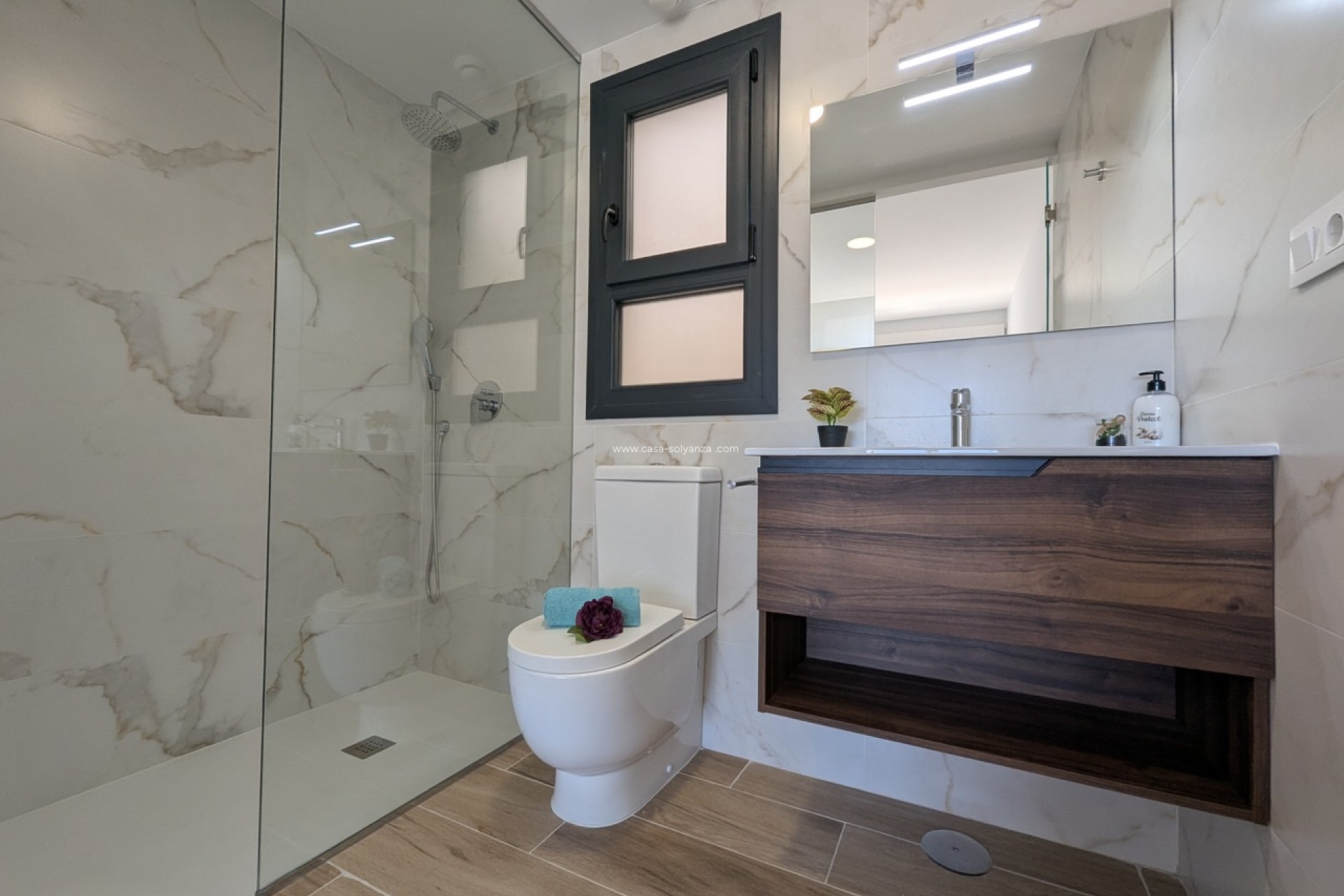 Resale - Apartment / flat - Villamartin - Costa Blanca