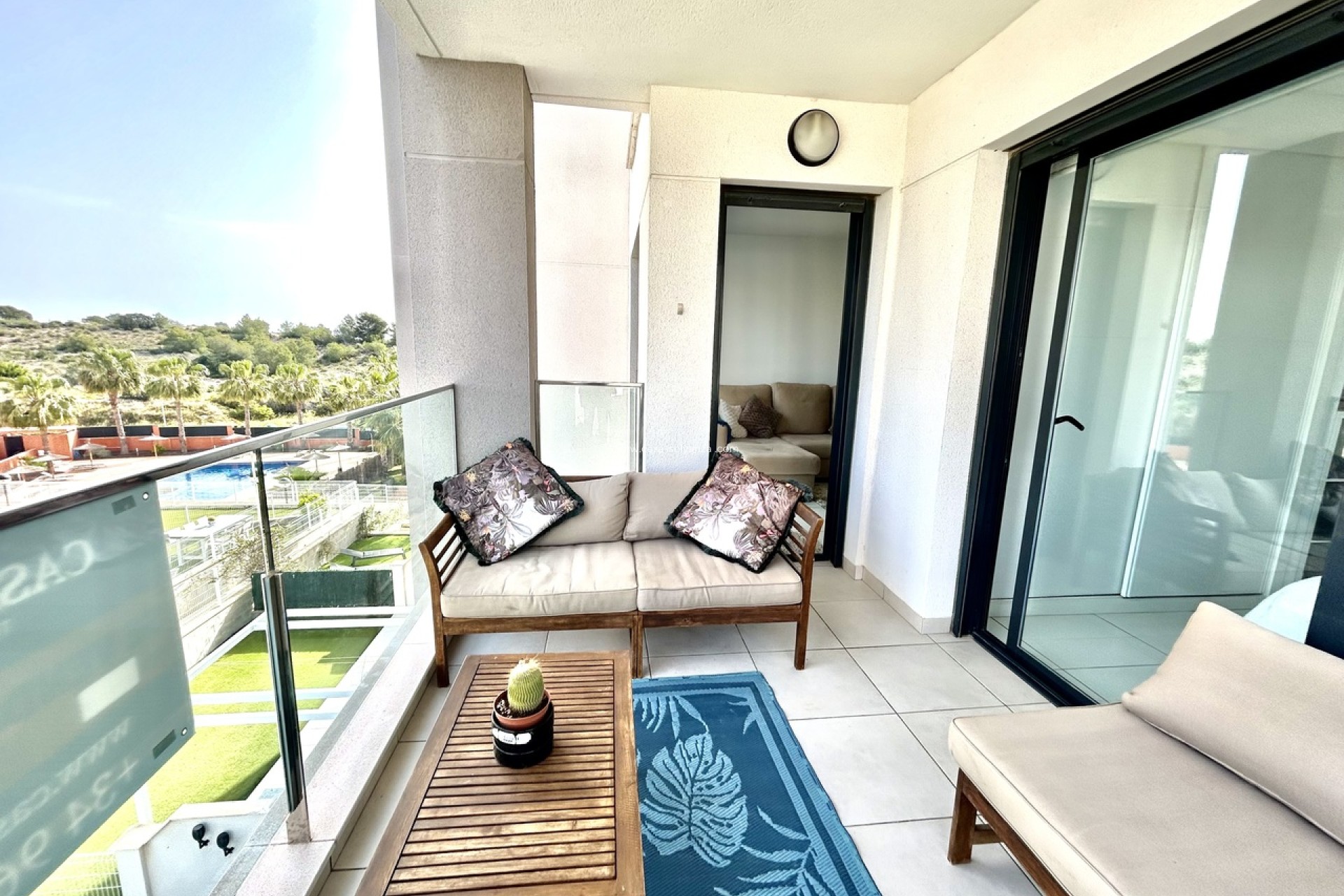 Resale - Apartment / flat - Villamartin - Costa Blanca