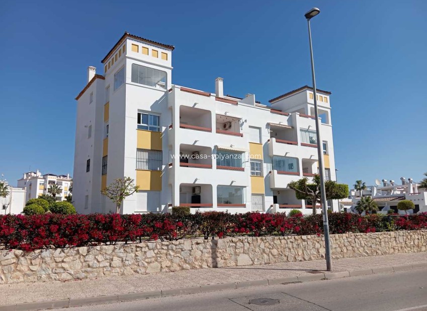 Resale - Apartment / flat - Villamartin - Costa Blanca