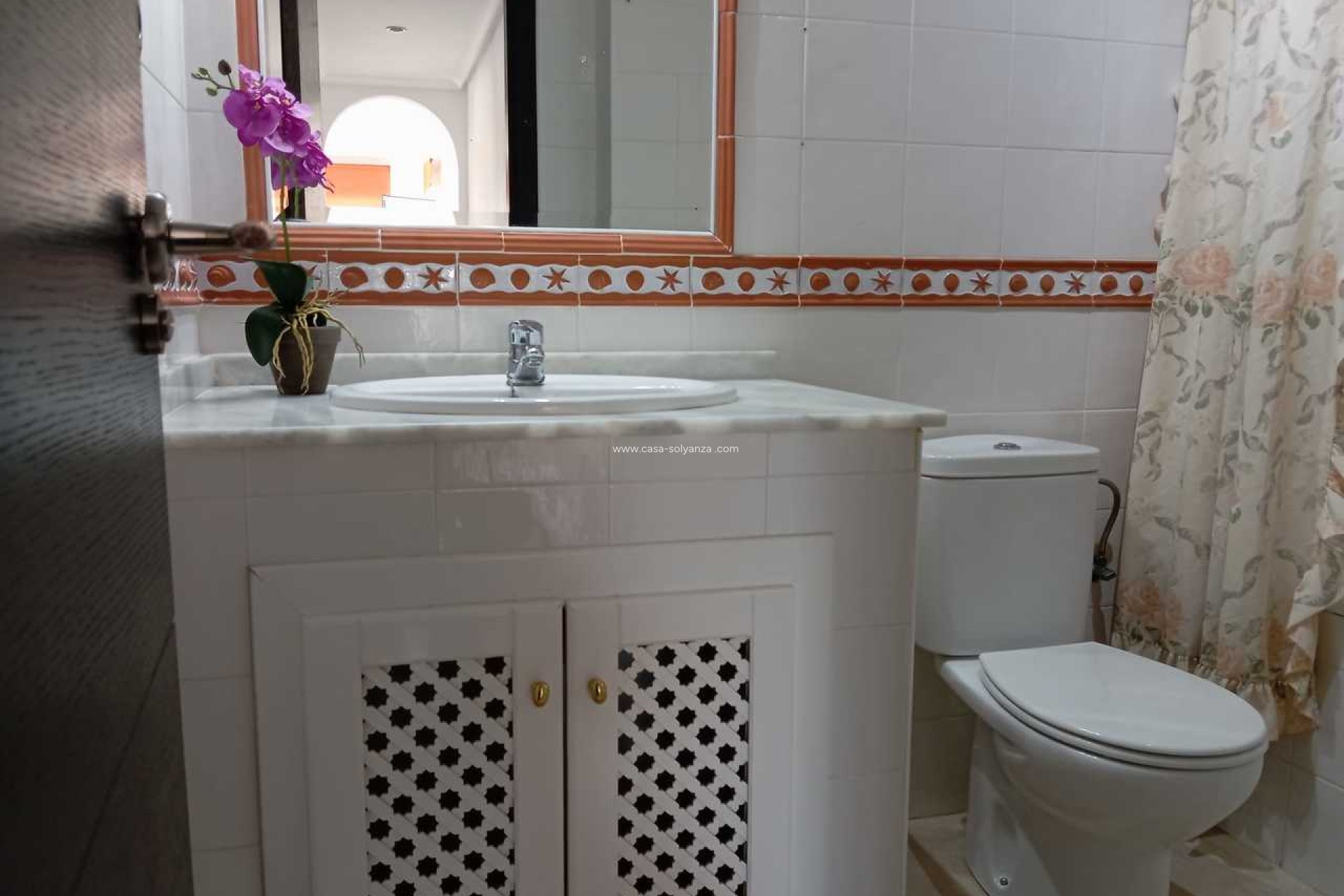 Resale - Apartment / flat - Villamartin - Costa Blanca