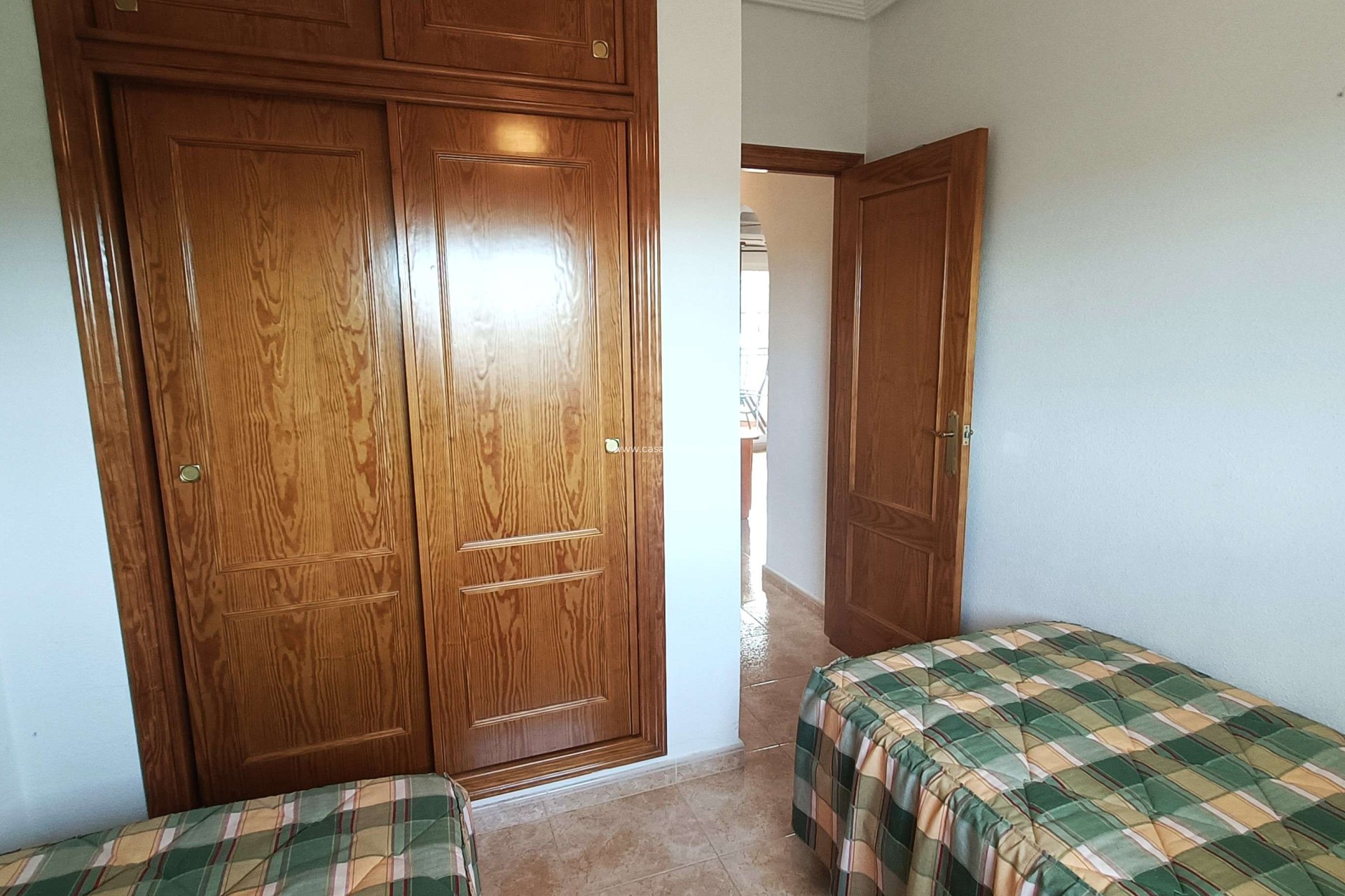 Resale - Apartment / flat - Villamartin - Costa Blanca