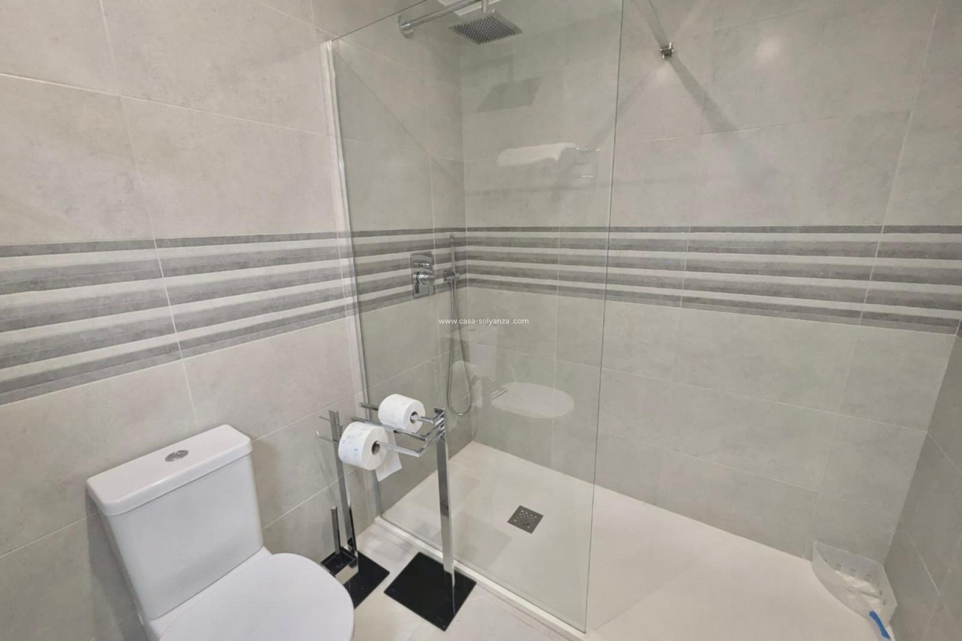 Resale - Apartment / flat - Villamartin - Costa Blanca