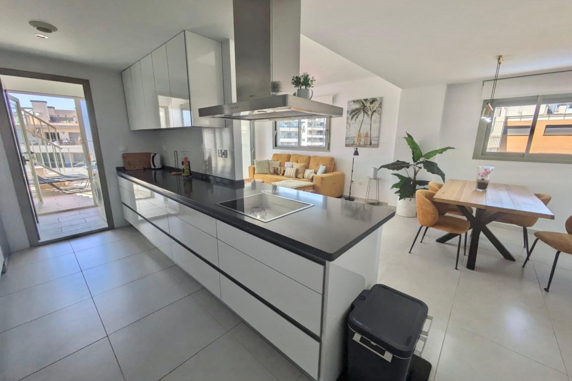 Resale - Apartment / flat - Villamartin - Costa Blanca