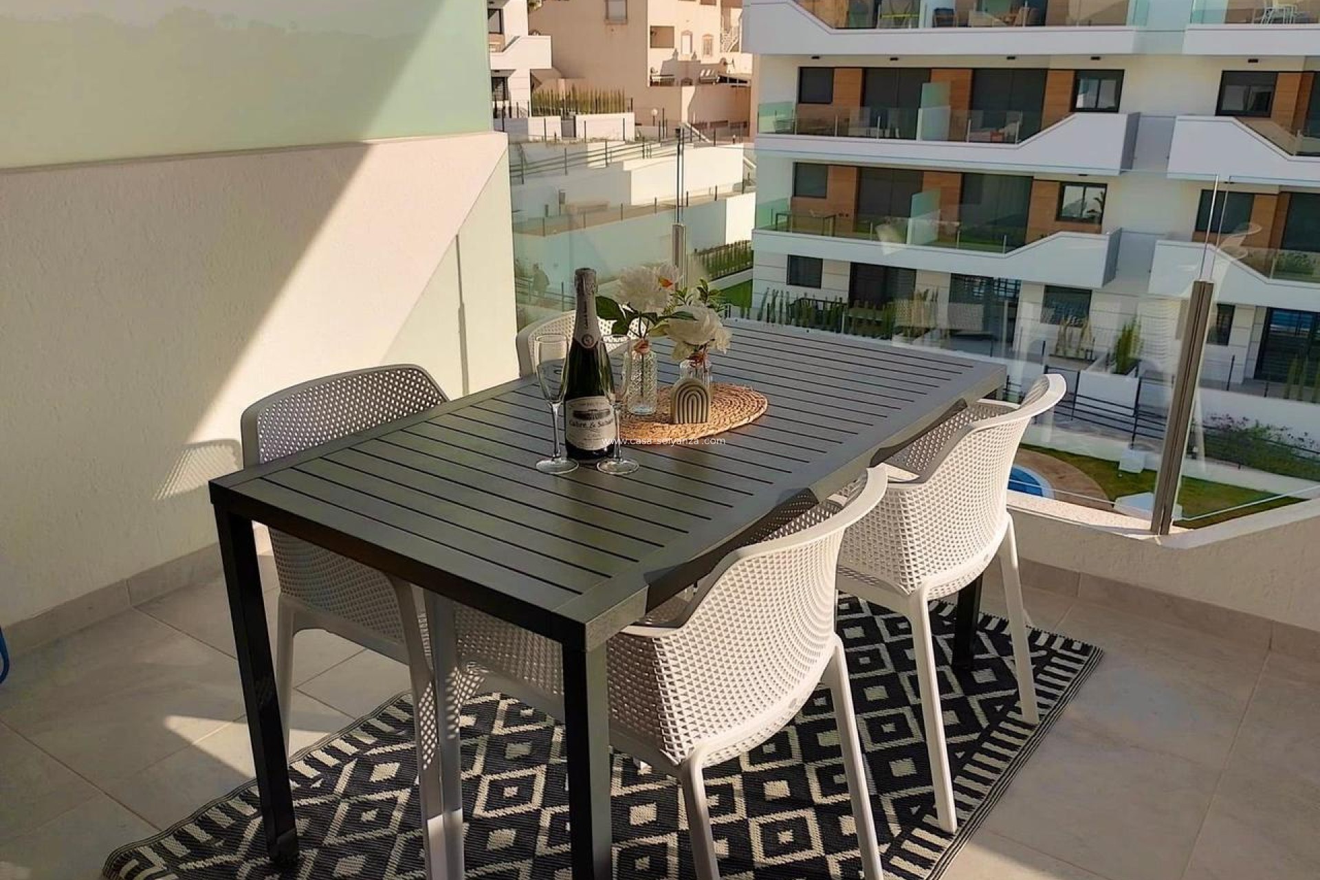 Resale - Apartment / flat - Villamartin - Costa Blanca