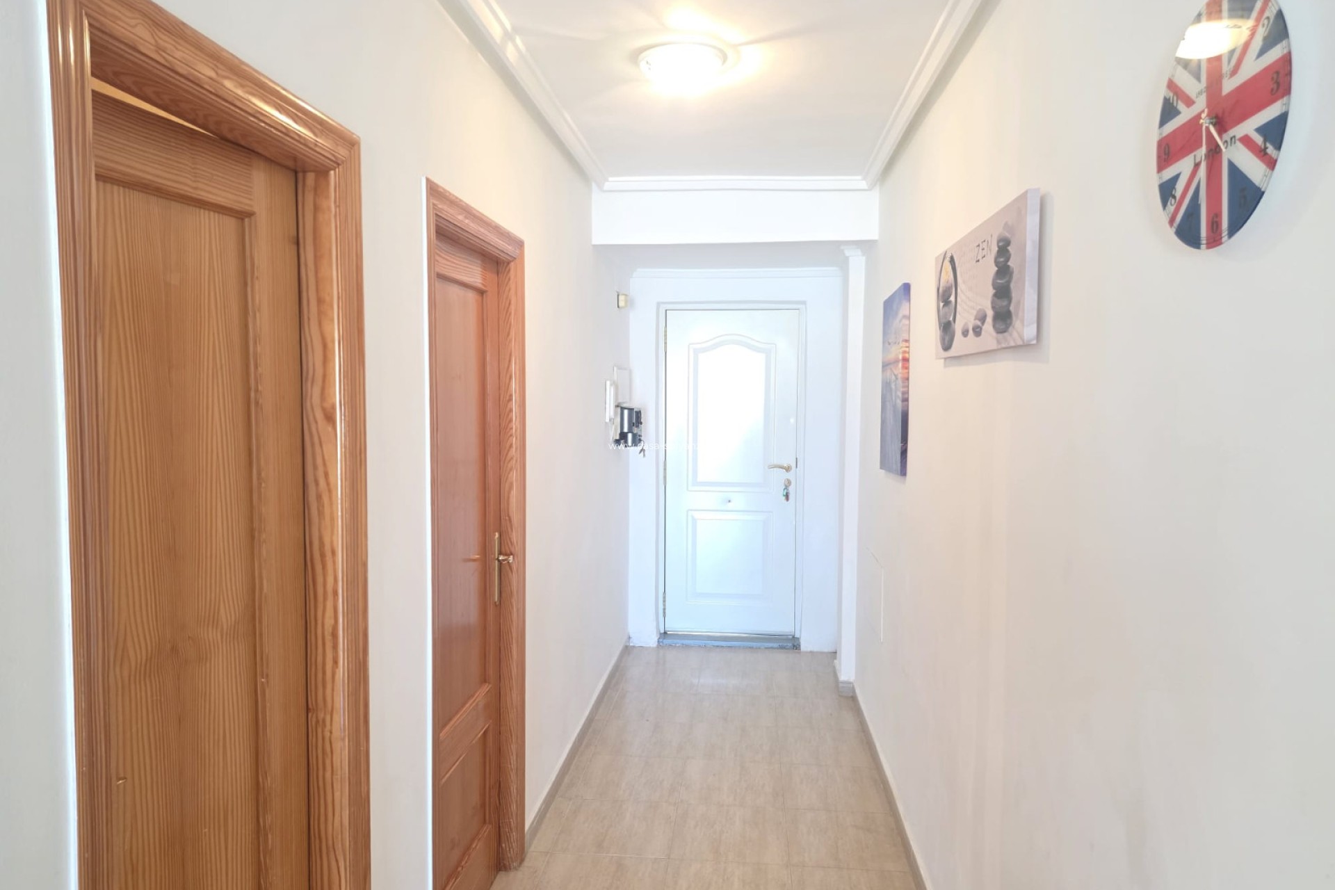 Resale - Apartment / flat - Villamartin - Costa Blanca