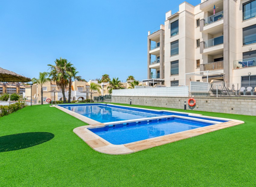 Resale - Apartment / flat - Villamartin - Costa Blanca