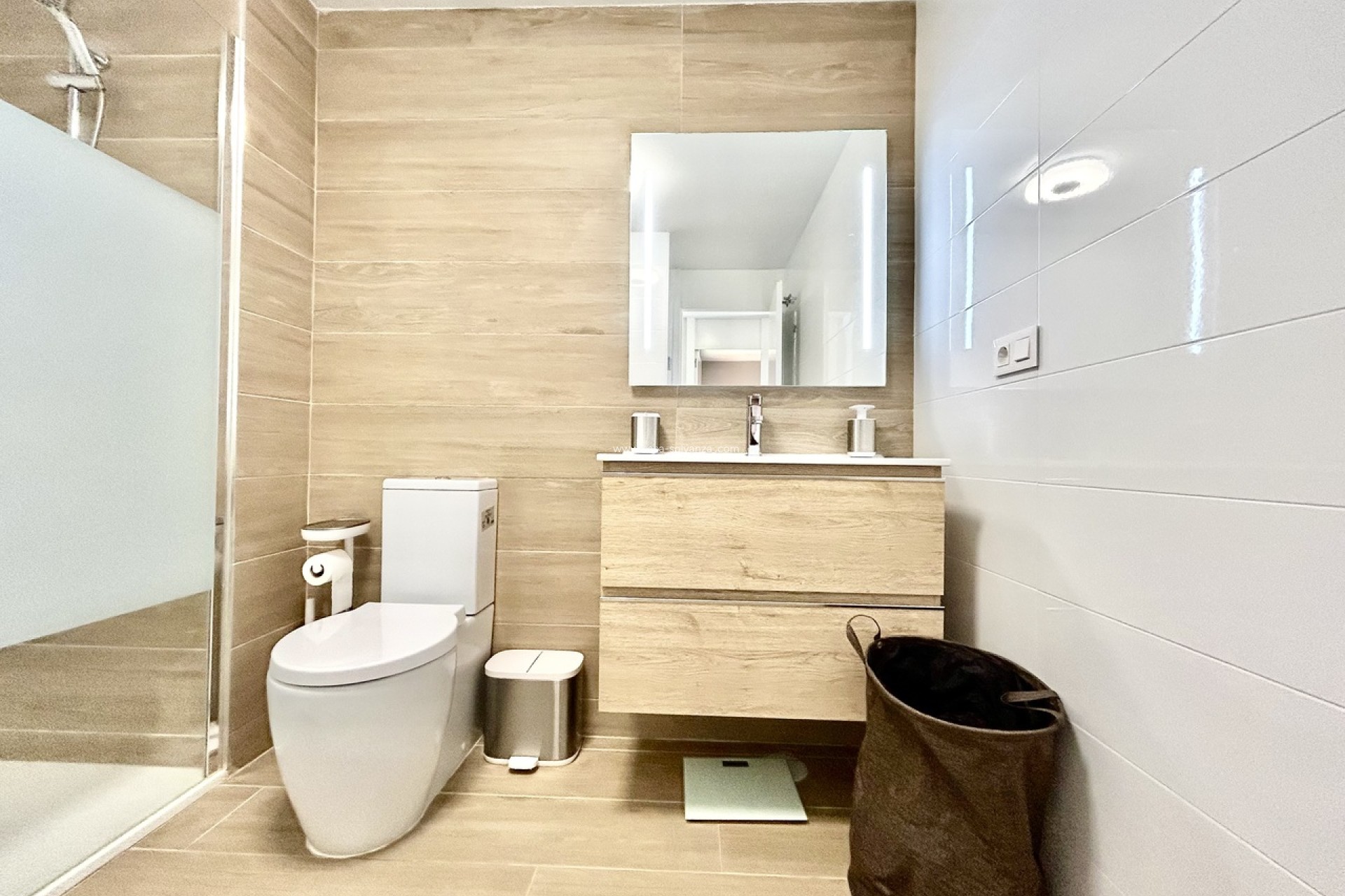 Resale - Apartment / flat - Villamartin - Costa Blanca