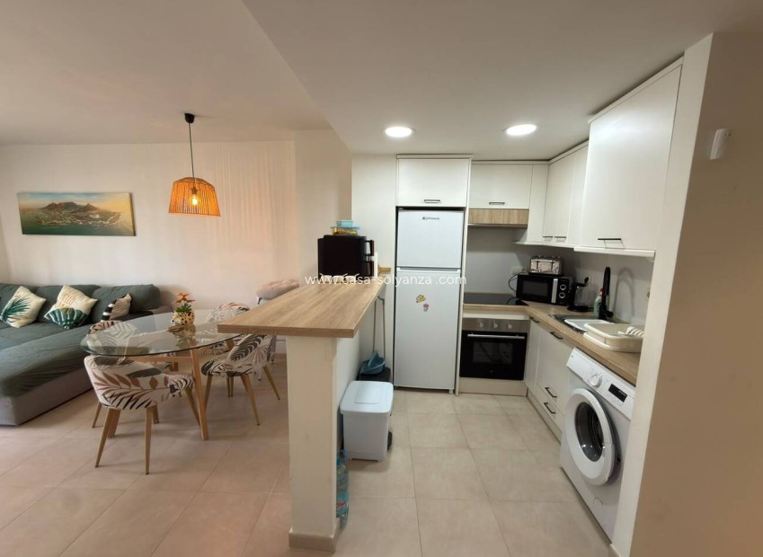Resale - Apartment / flat - Villamartin - Costa Blanca