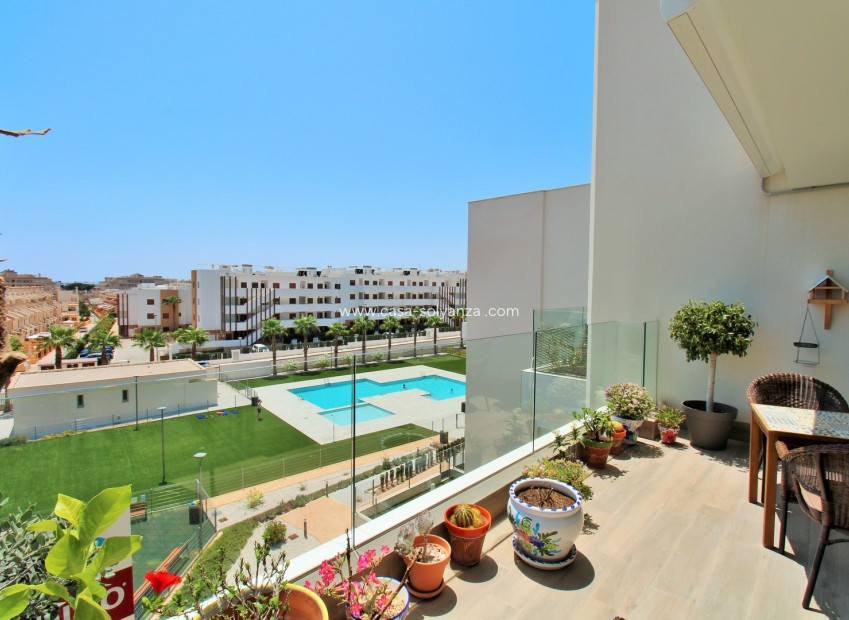 Resale - Apartment / flat - Villamartin - Los Dolses