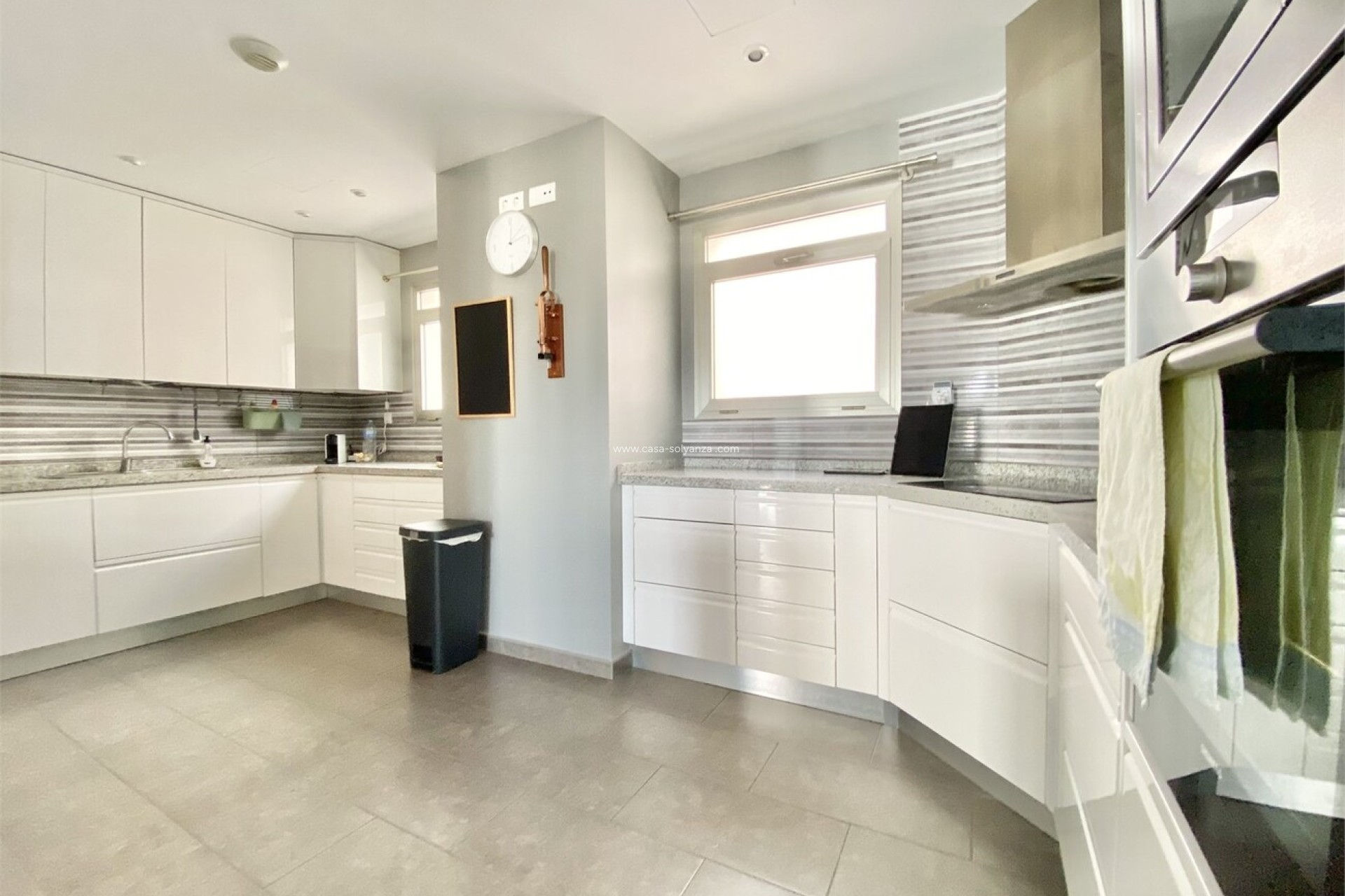 Resale - Apartment / flat - Villamartin - Los Dolses