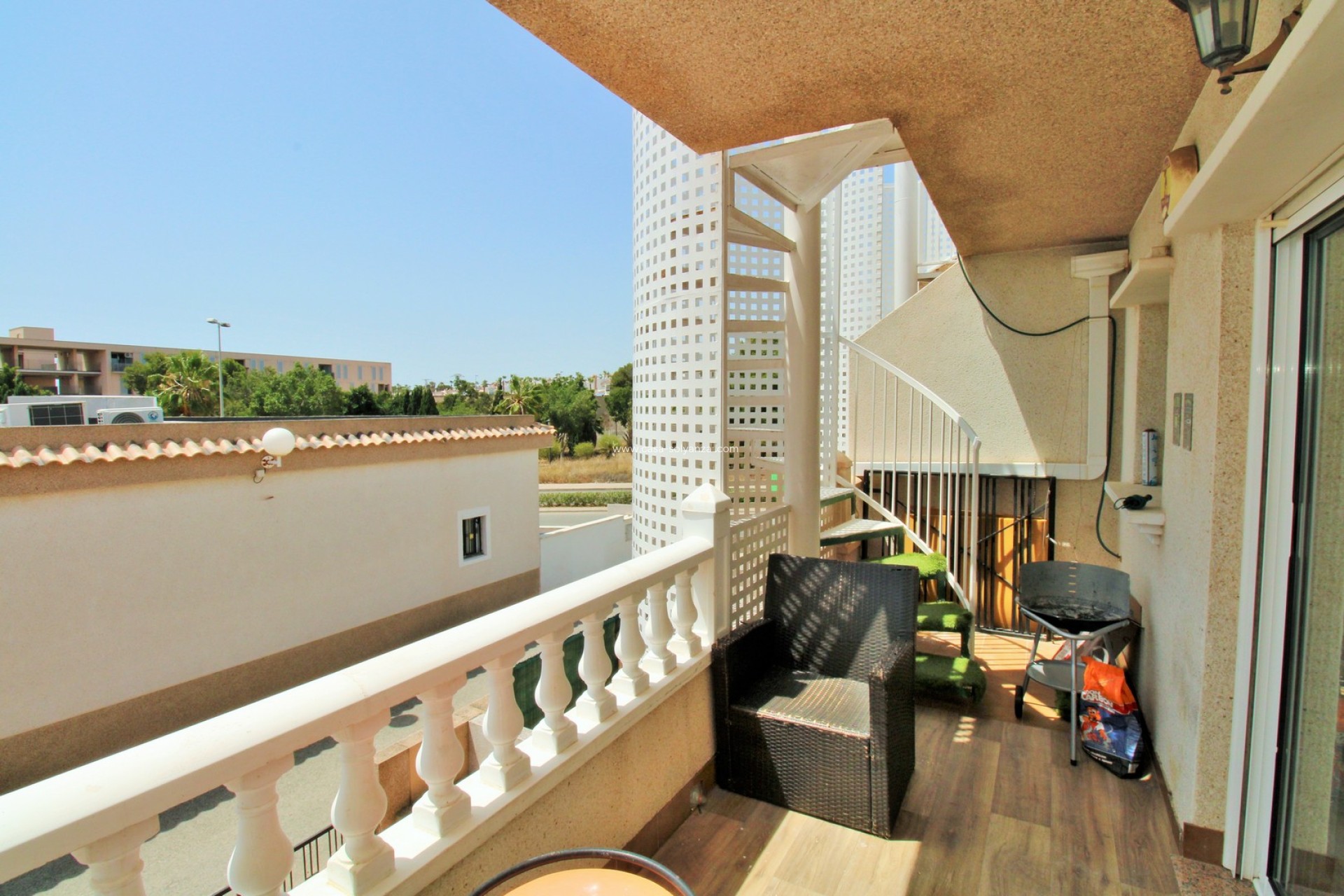 Resale - Apartment / flat - Villamartin - PAU 8