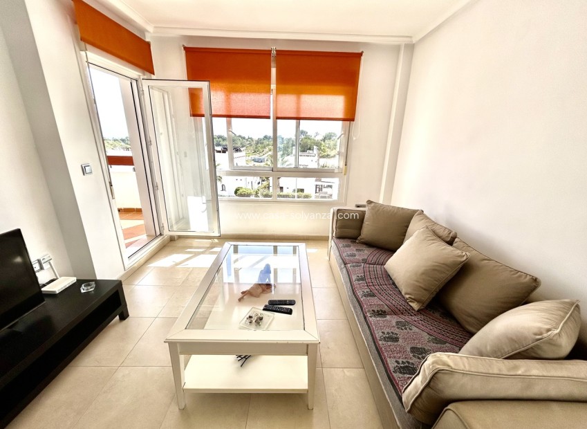 Resale - Apartment / flat - Villamartin - Villamartín