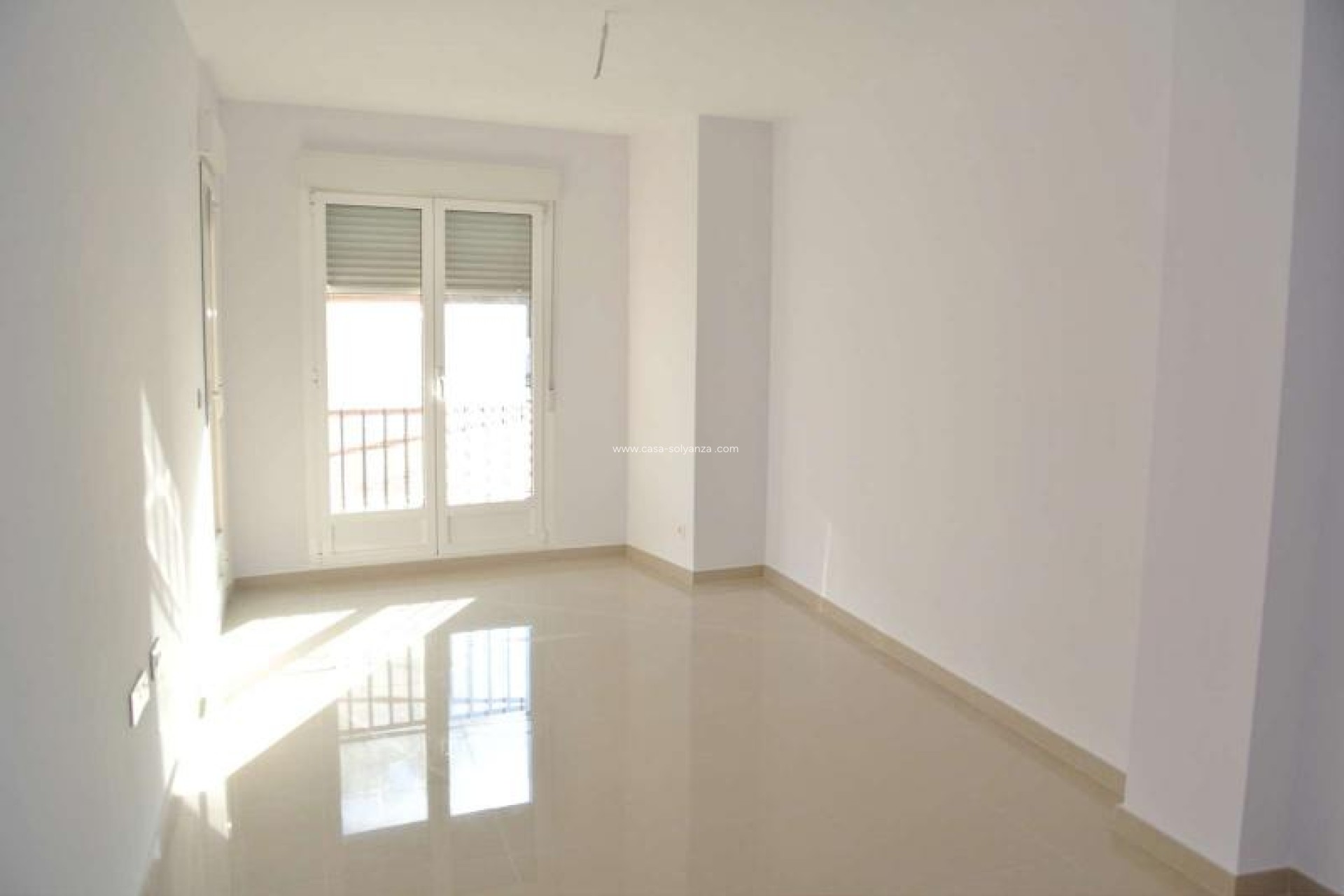 Resale - Apartment / flat - Villena - Inland