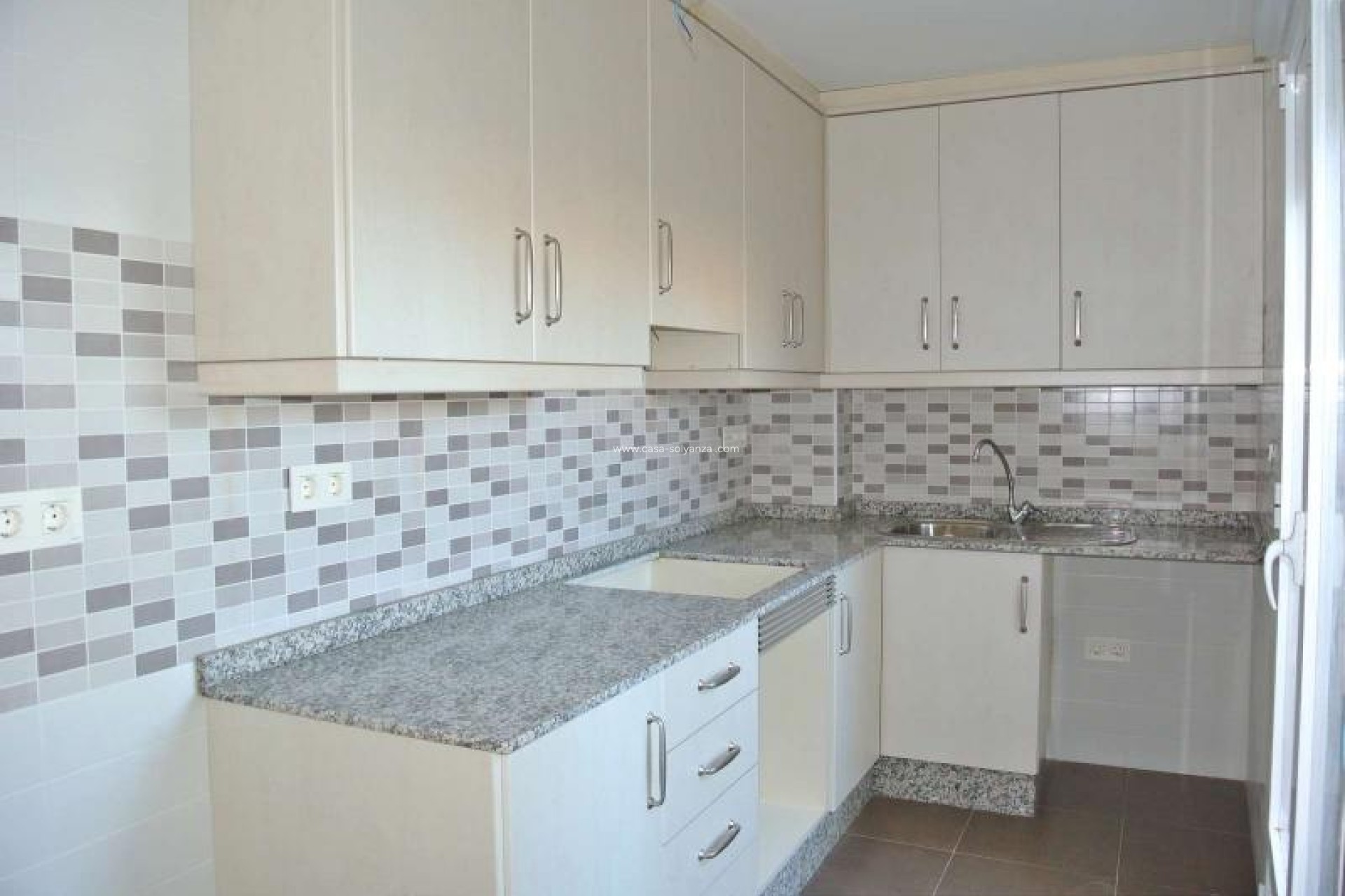 Resale - Apartment / flat - Villena - Inland
