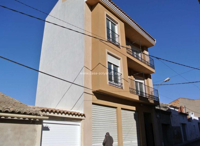 Resale - Apartment / flat - Villena - Inland