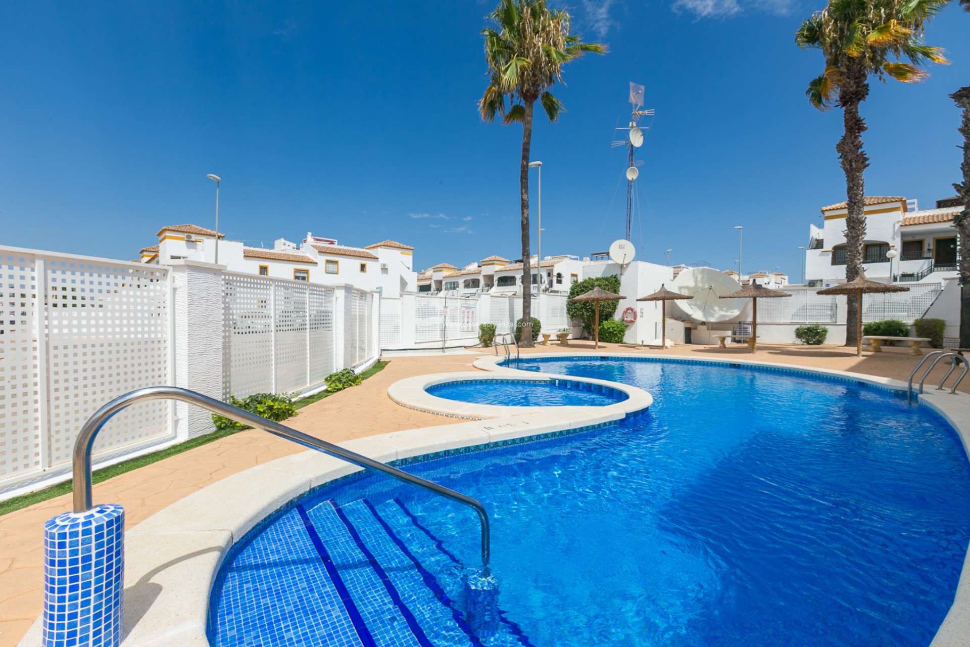 Resale - Apartment / flat - Vistabella - Vistabella Golf