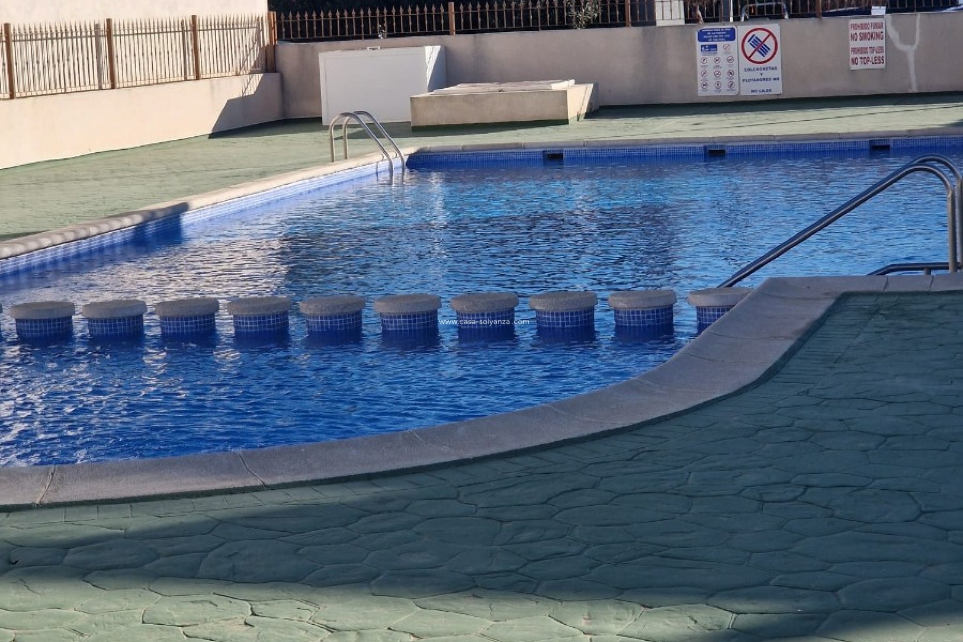 Resale - Apartment - Ground Floor - Daya Vieja - Costa Blanca