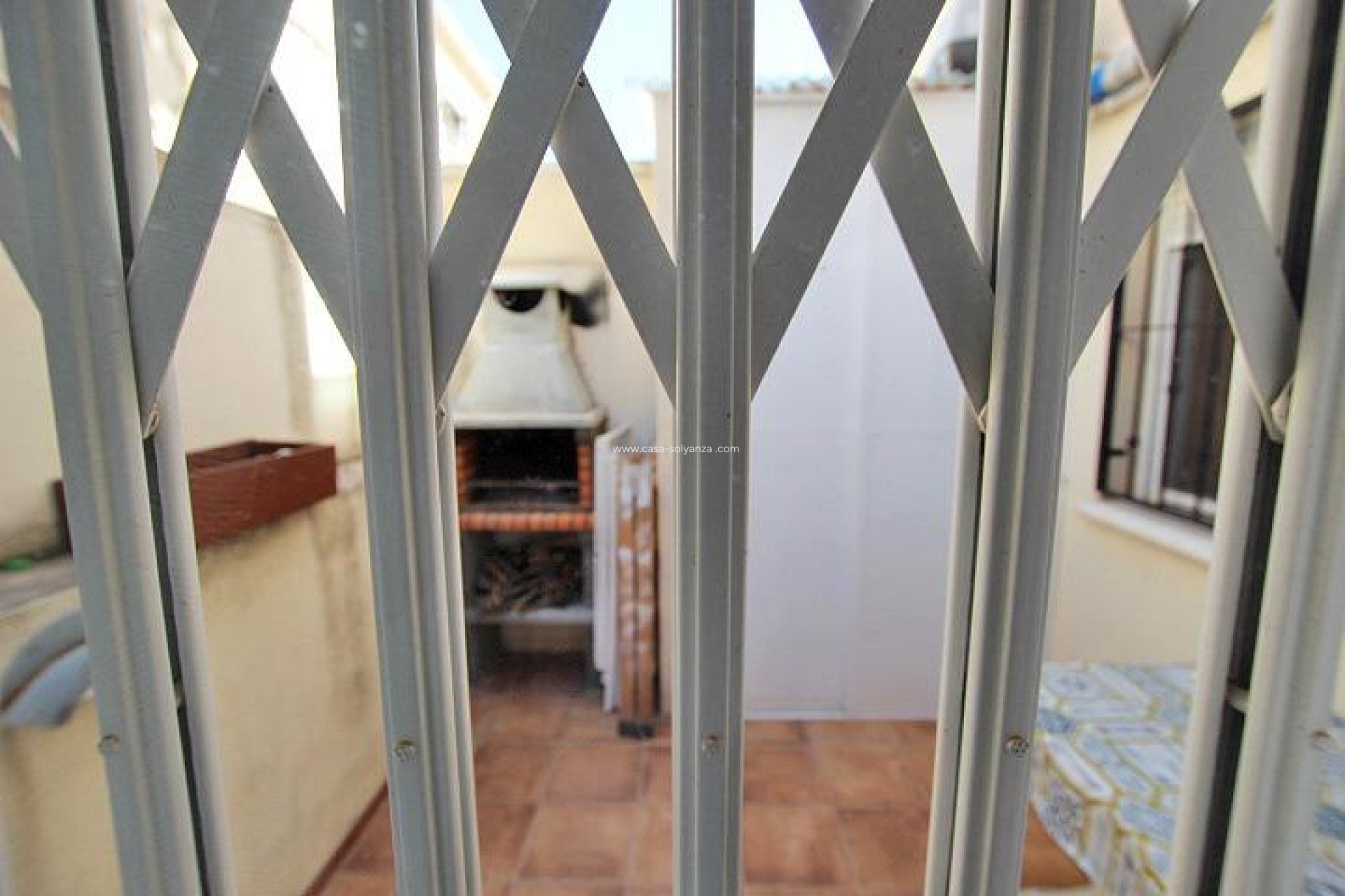 Resale - Bungalow - Guardamar del Segura - 03140