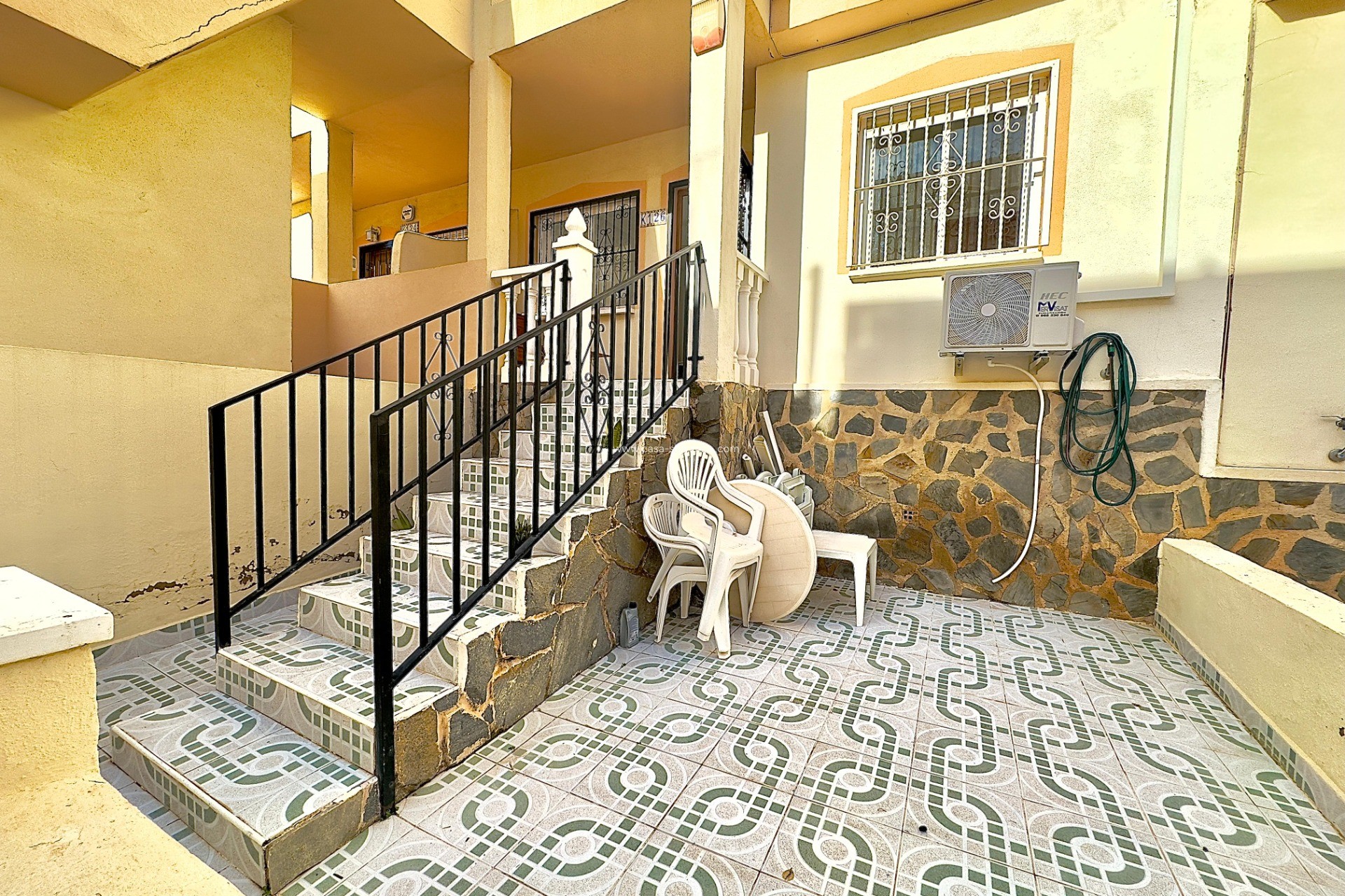 Resale - Bungalow - Orihuela Costa - La Florida