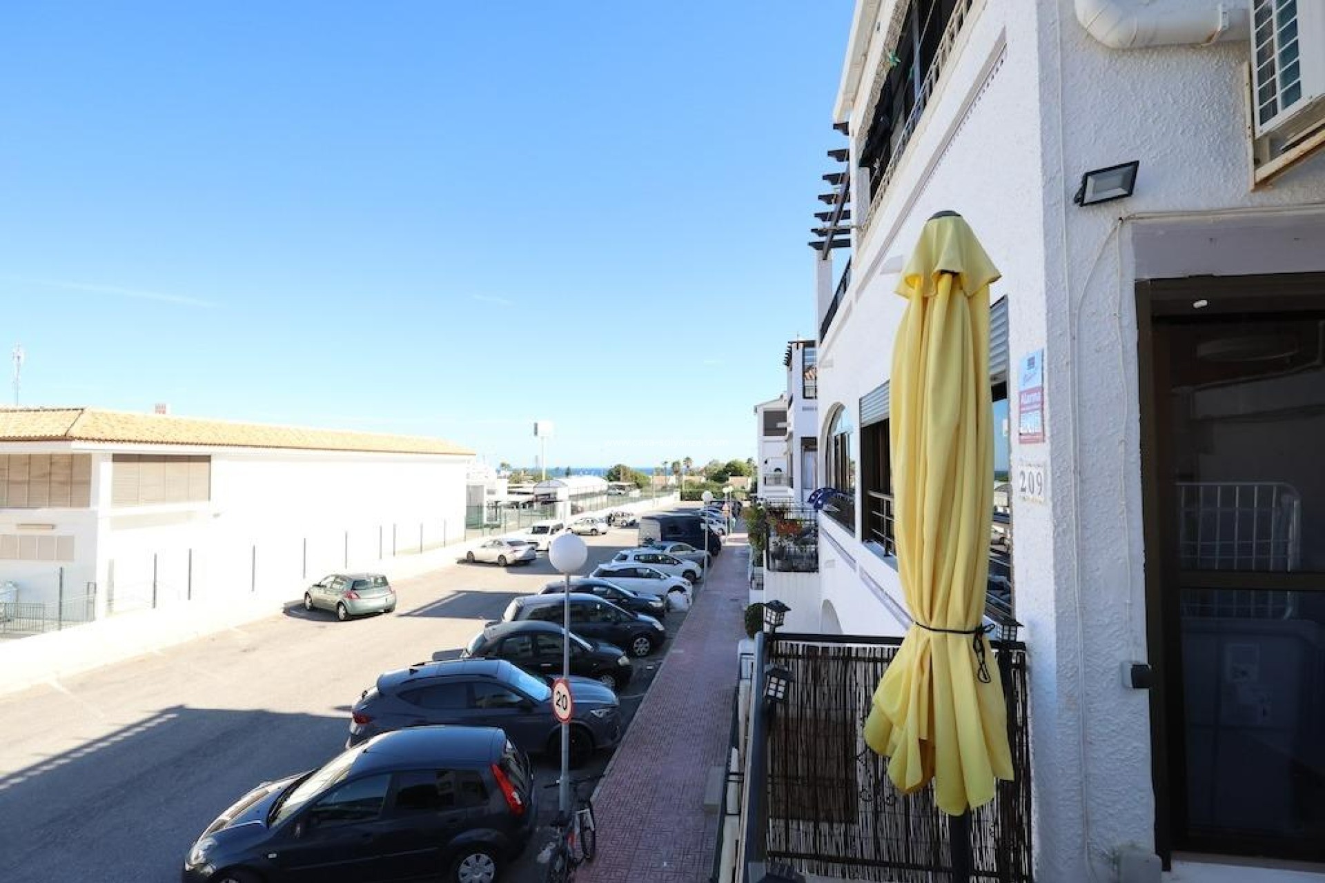 Resale - Bungalow - Orihuela Costa - La Zenia