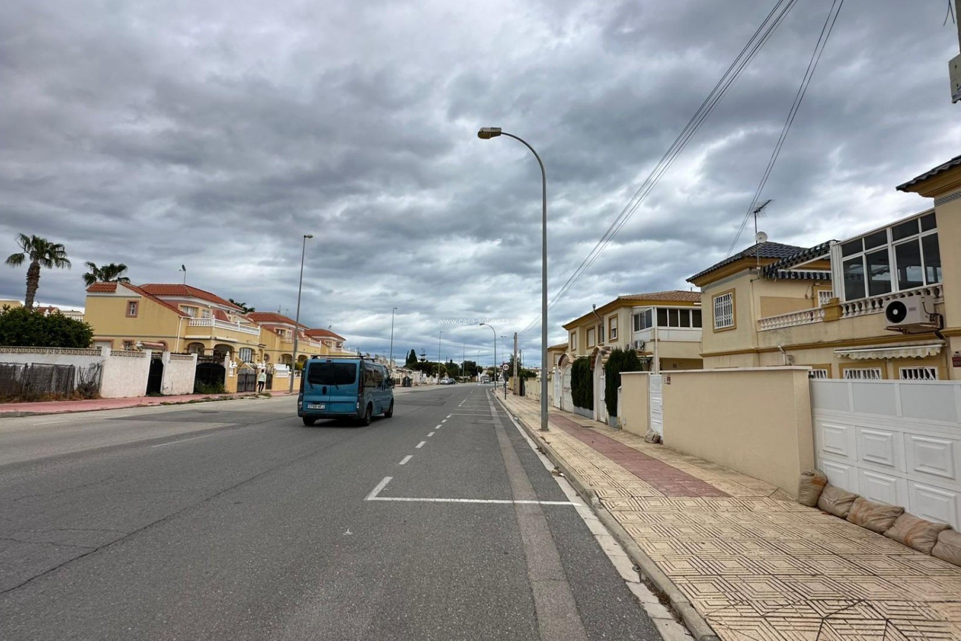 Resale - Bungalow - Orihuela Costa - Los Almendros-La Florida