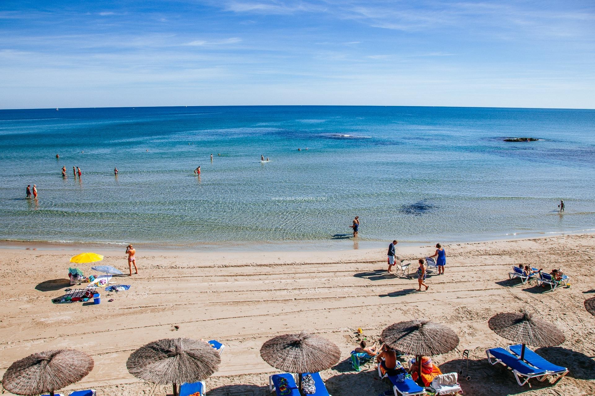 Resale - Bungalow - Orihuela Costa - Los Dolses