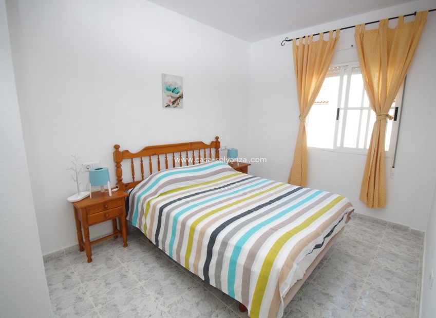 Resale - Bungalow - Orihuela Costa - Playa Flamenca