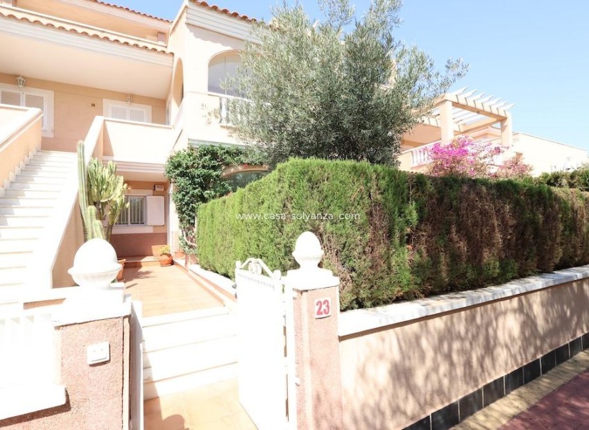 Resale - Bungalow - Orihuela Costa - Punta Prima