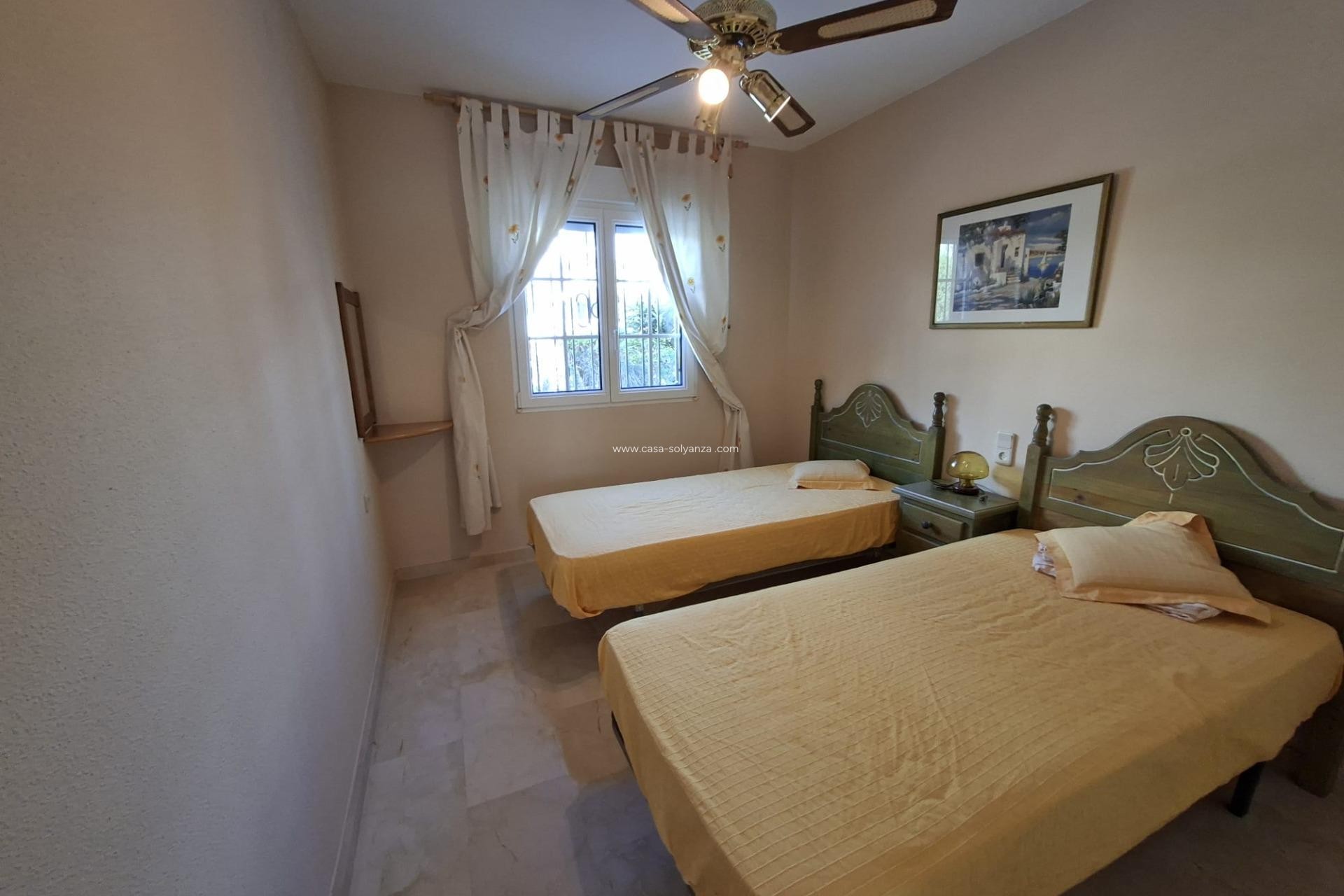 Resale - Bungalow - Orihuela Costa - Villamartín