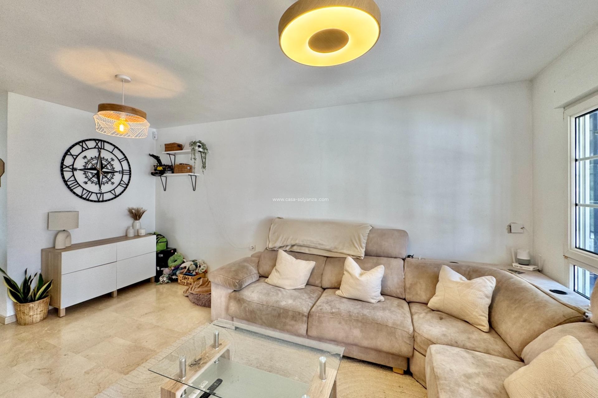 Resale - Bungalow - Orihuela Costa - Villamartín
