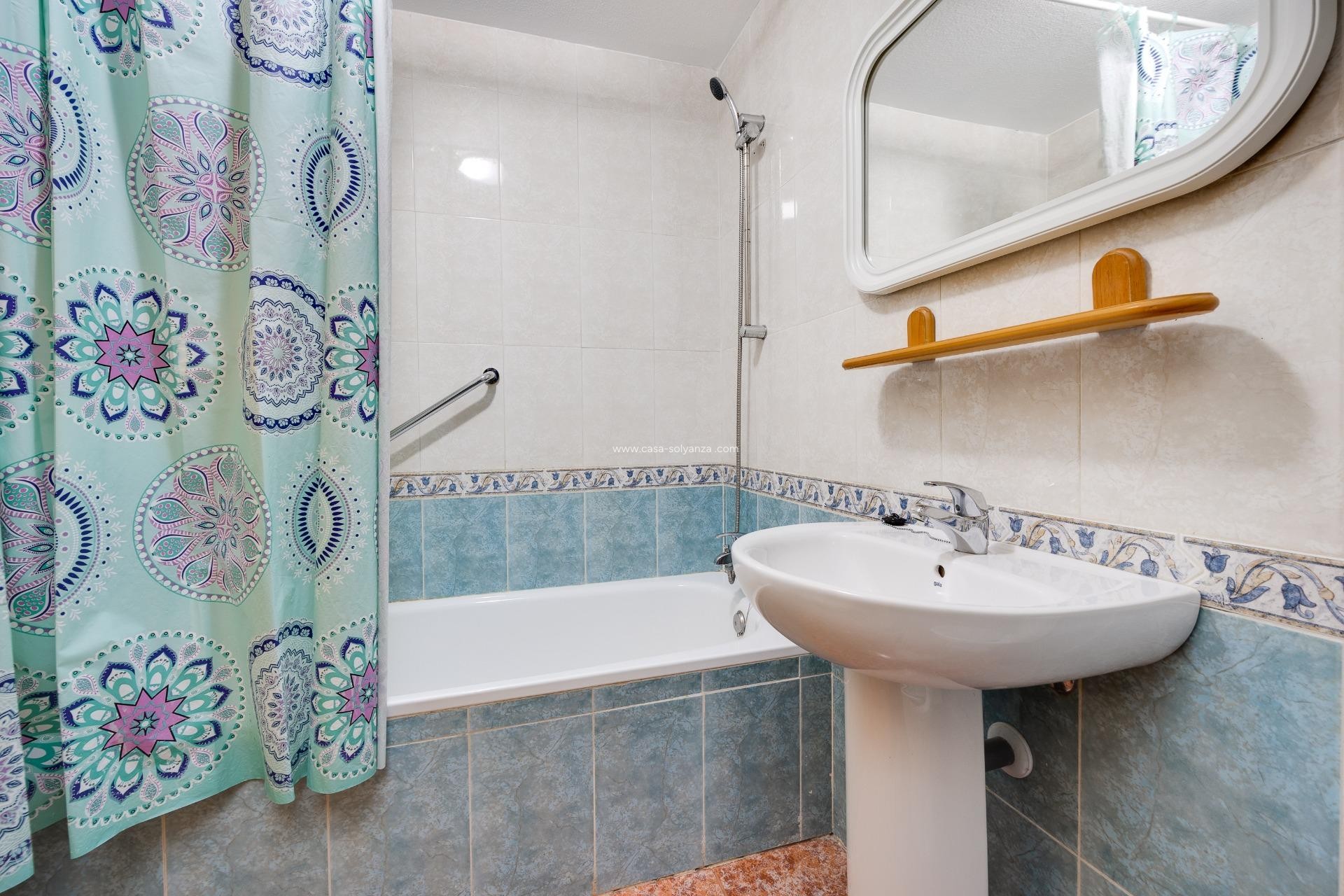 Resale - Bungalow - Orihuela - Desamparados