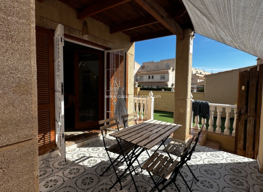 Resale - Bungalow - Orihuela - Inland