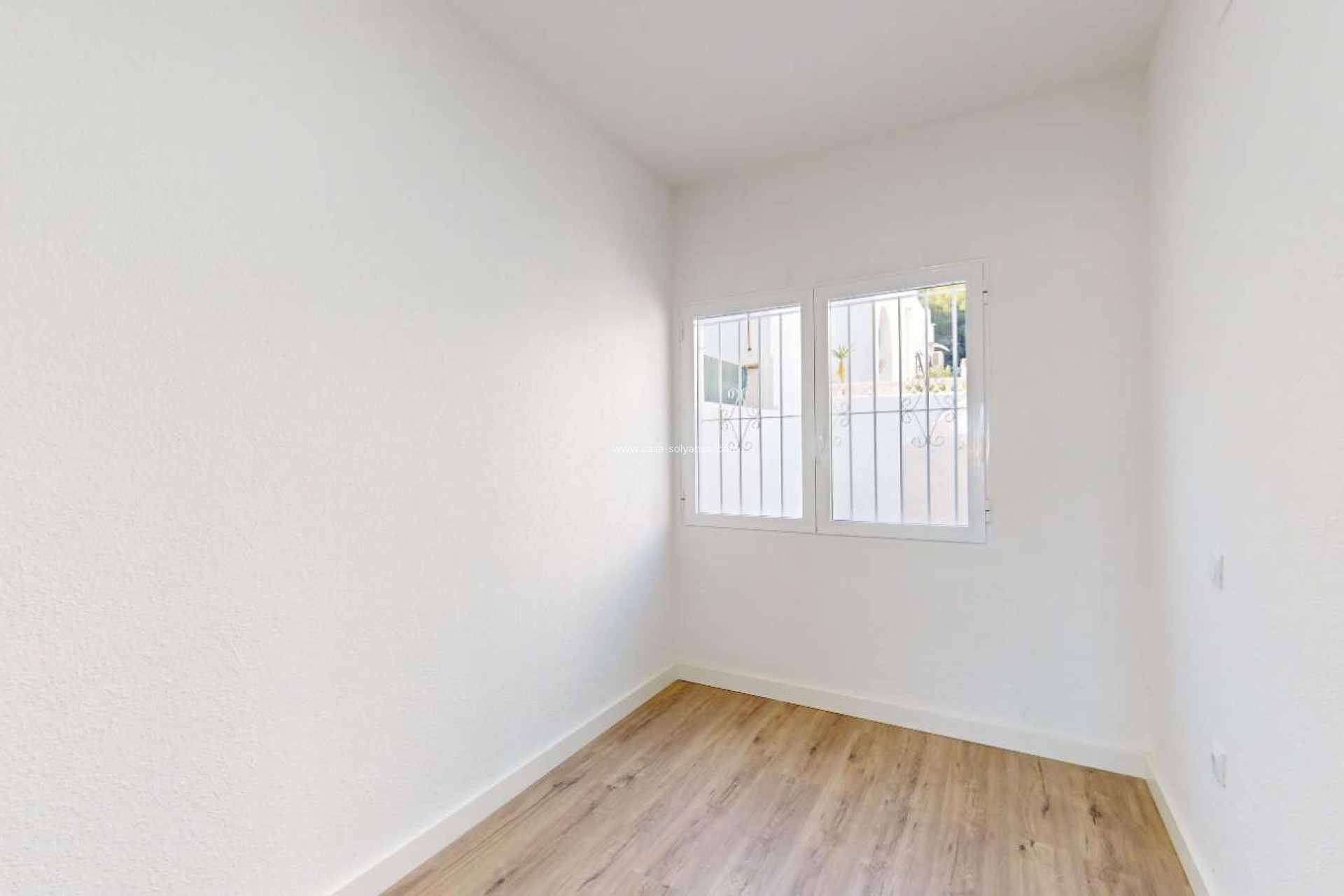 Resale - Bungalow - Orihuela - Inland