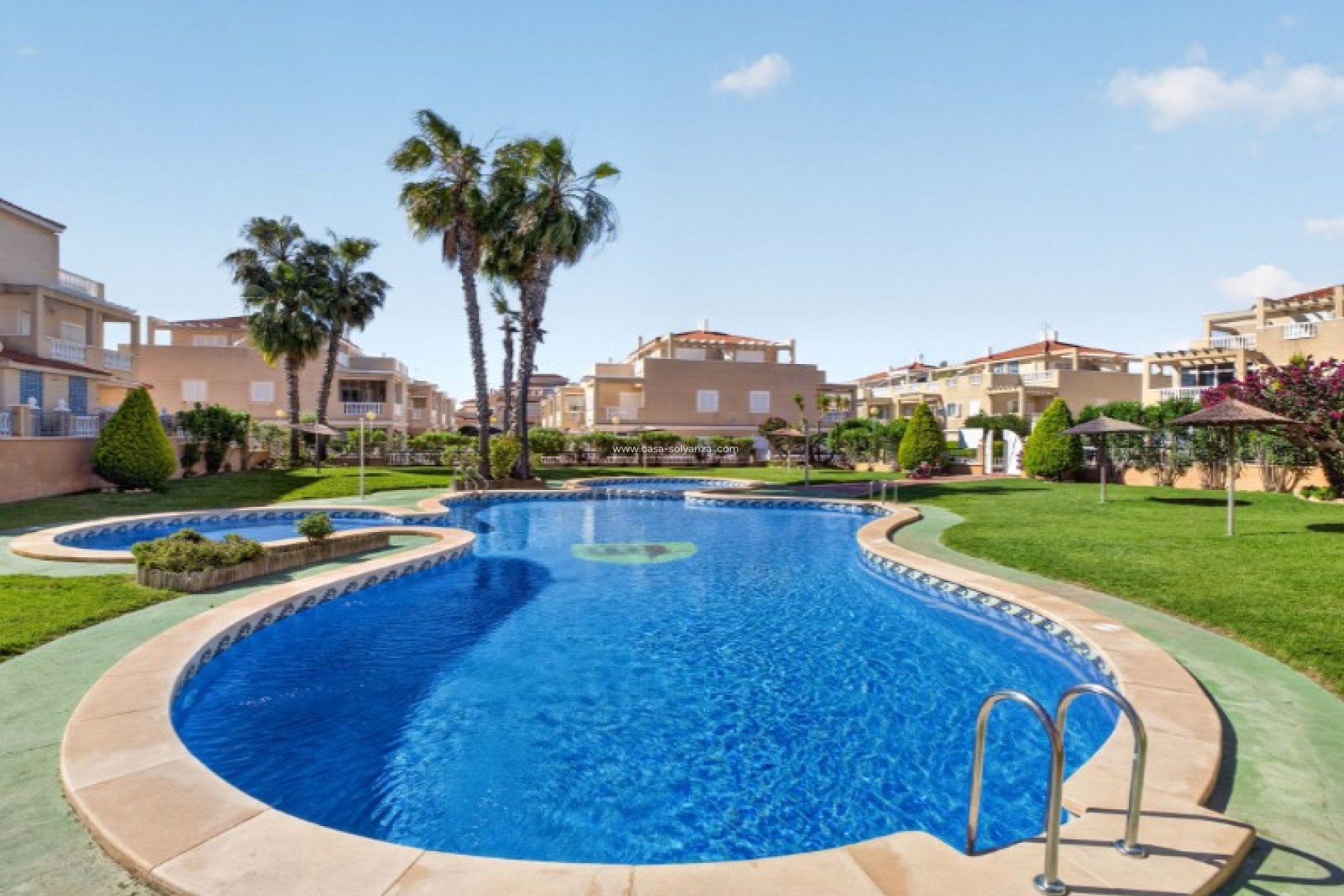 Resale - Bungalow - Orihuela - Inland