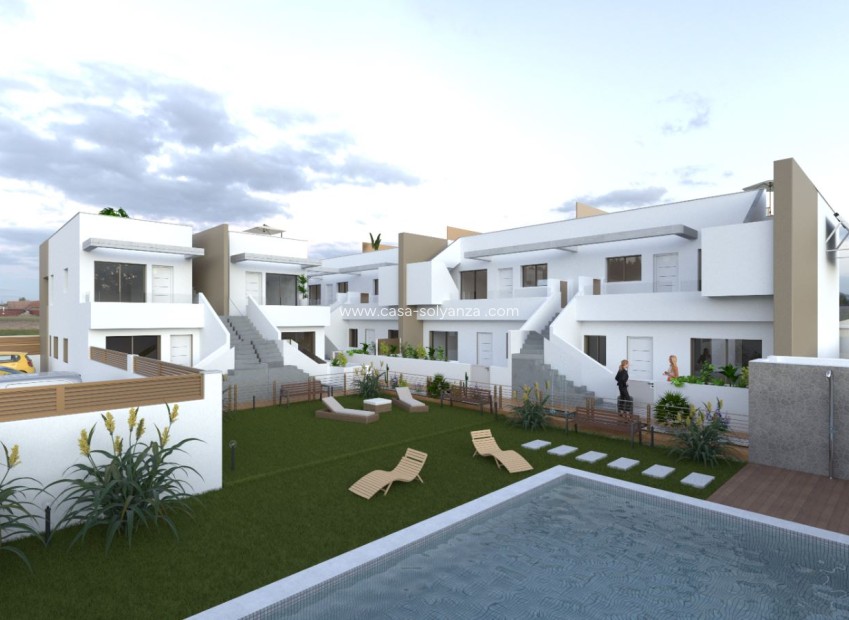 Resale - Bungalow - Pilar de la Horadada - 0