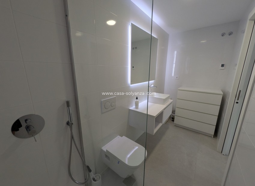 Resale - Bungalow - Pilar de la Horadada - Costa Blanca