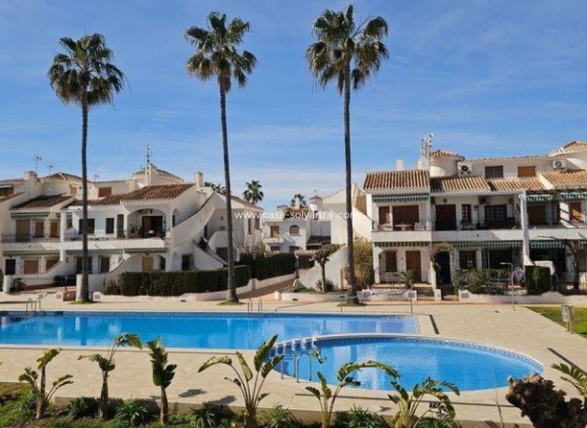 Resale - Bungalow - Pilar de la Horadada - Costa Blanca