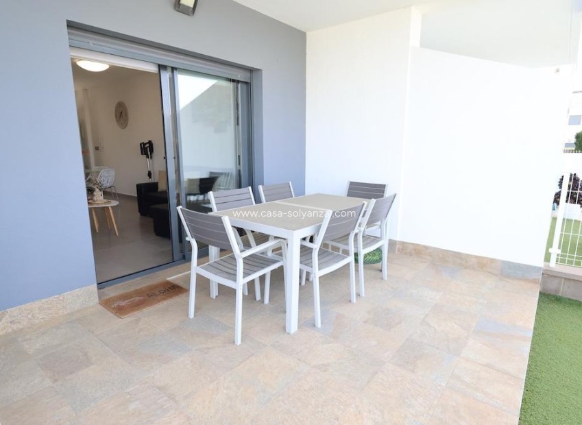 Resale - Bungalow - Pilar de la Horadada - Costa Blanca