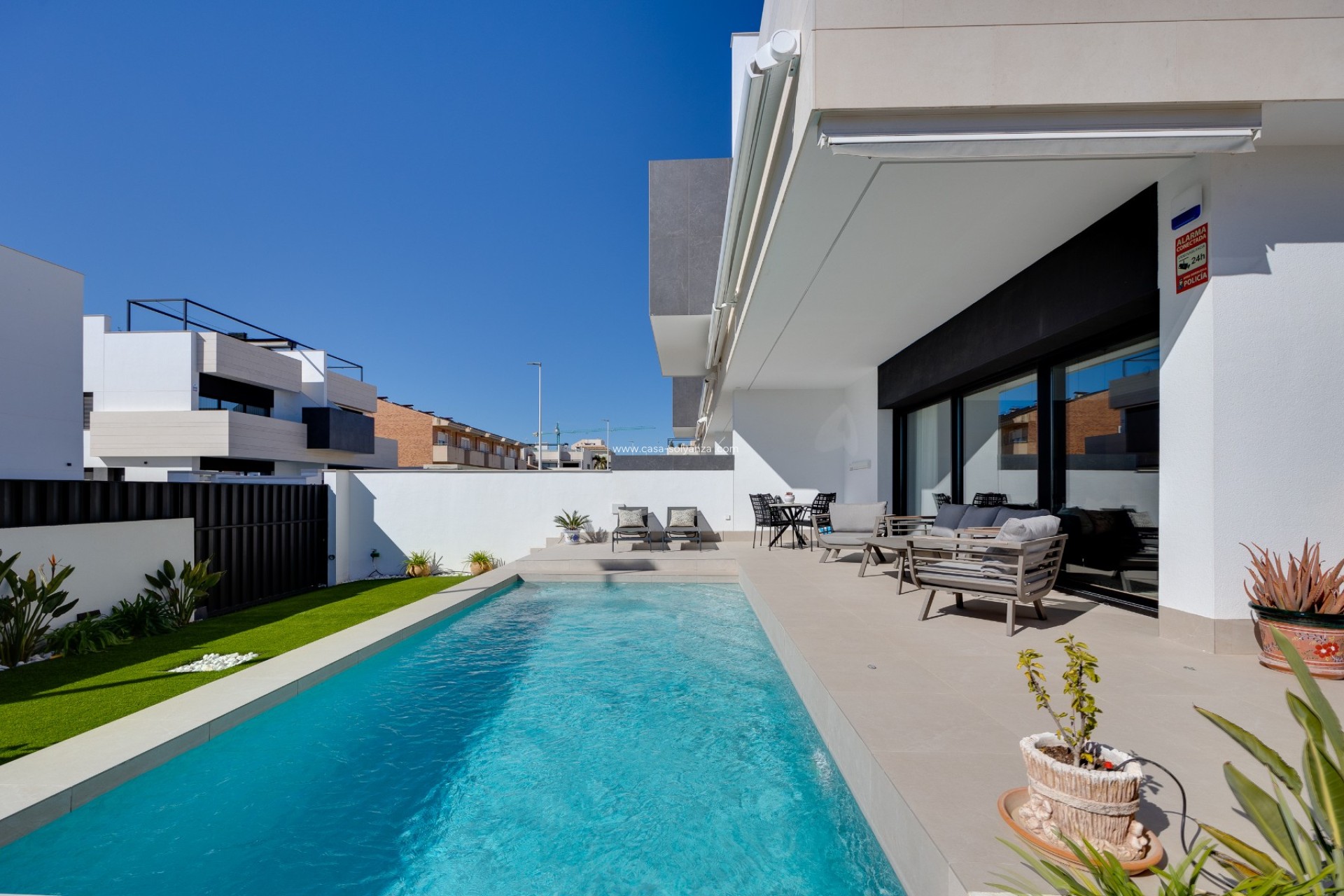 Resale - Bungalow - Pilar de la Horadada - Costa Blanca