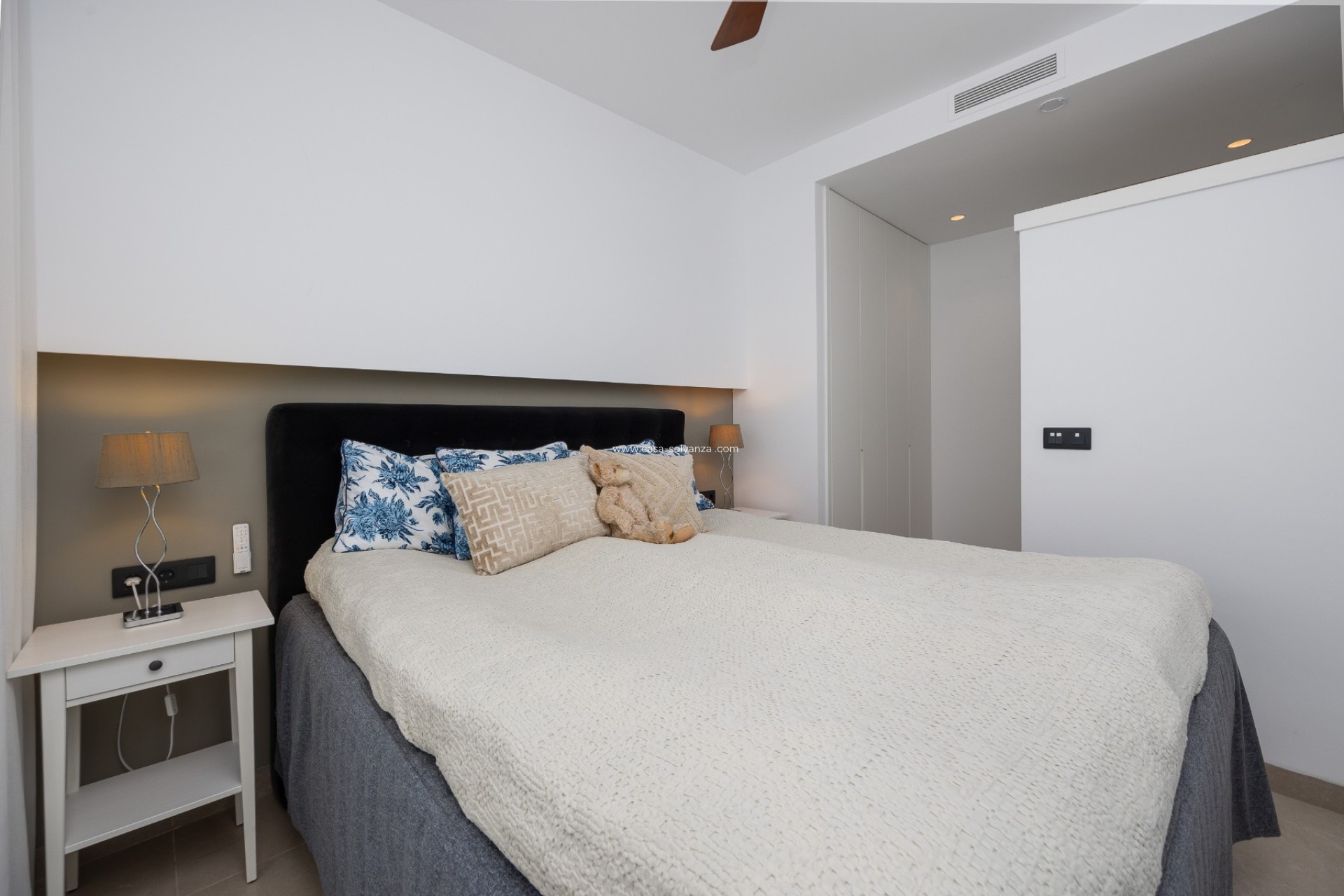 Resale - Bungalow - Pilar de la Horadada - Costa Blanca