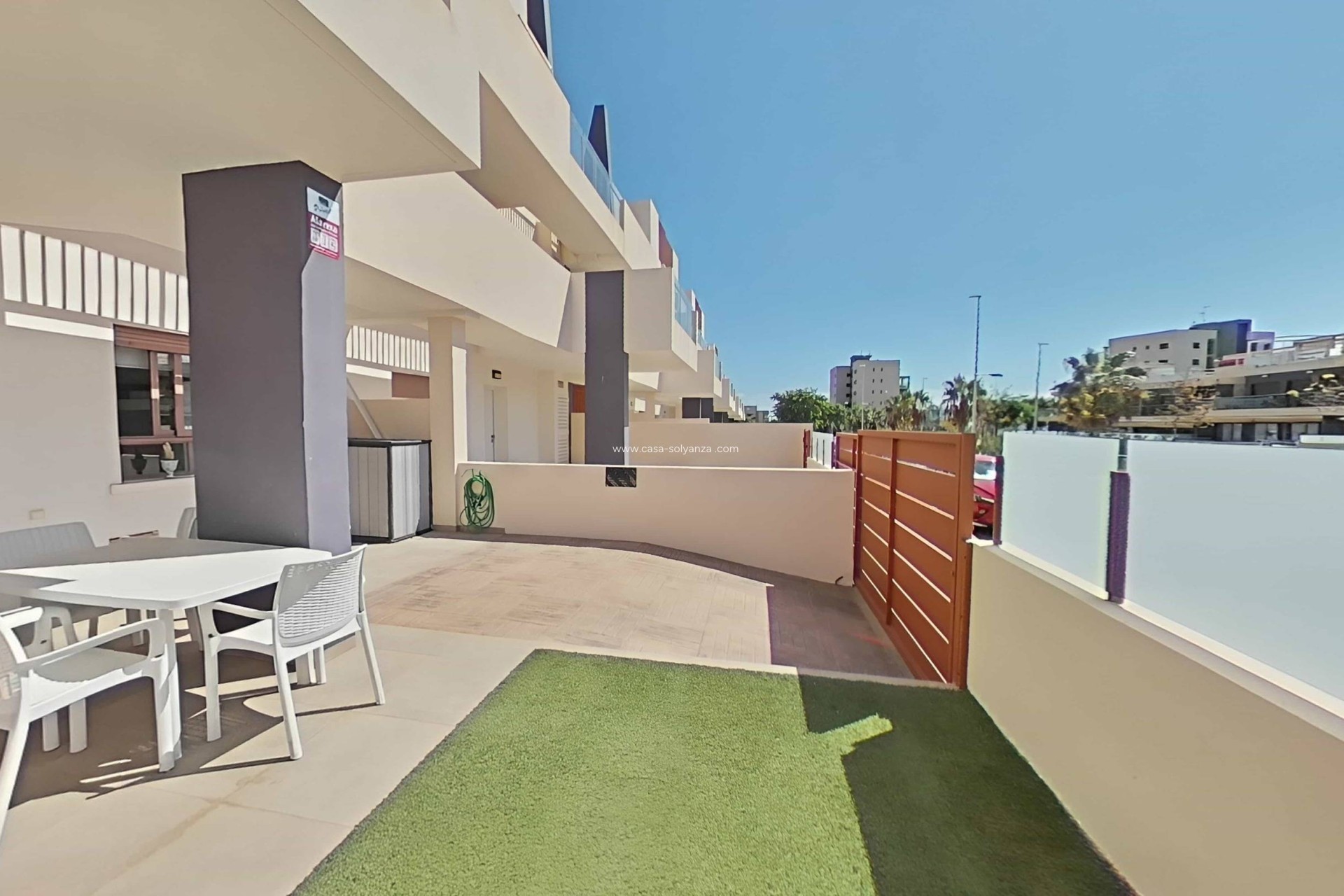 Resale - Bungalow - Pilar de la Horadada - La Torre De La Horadada